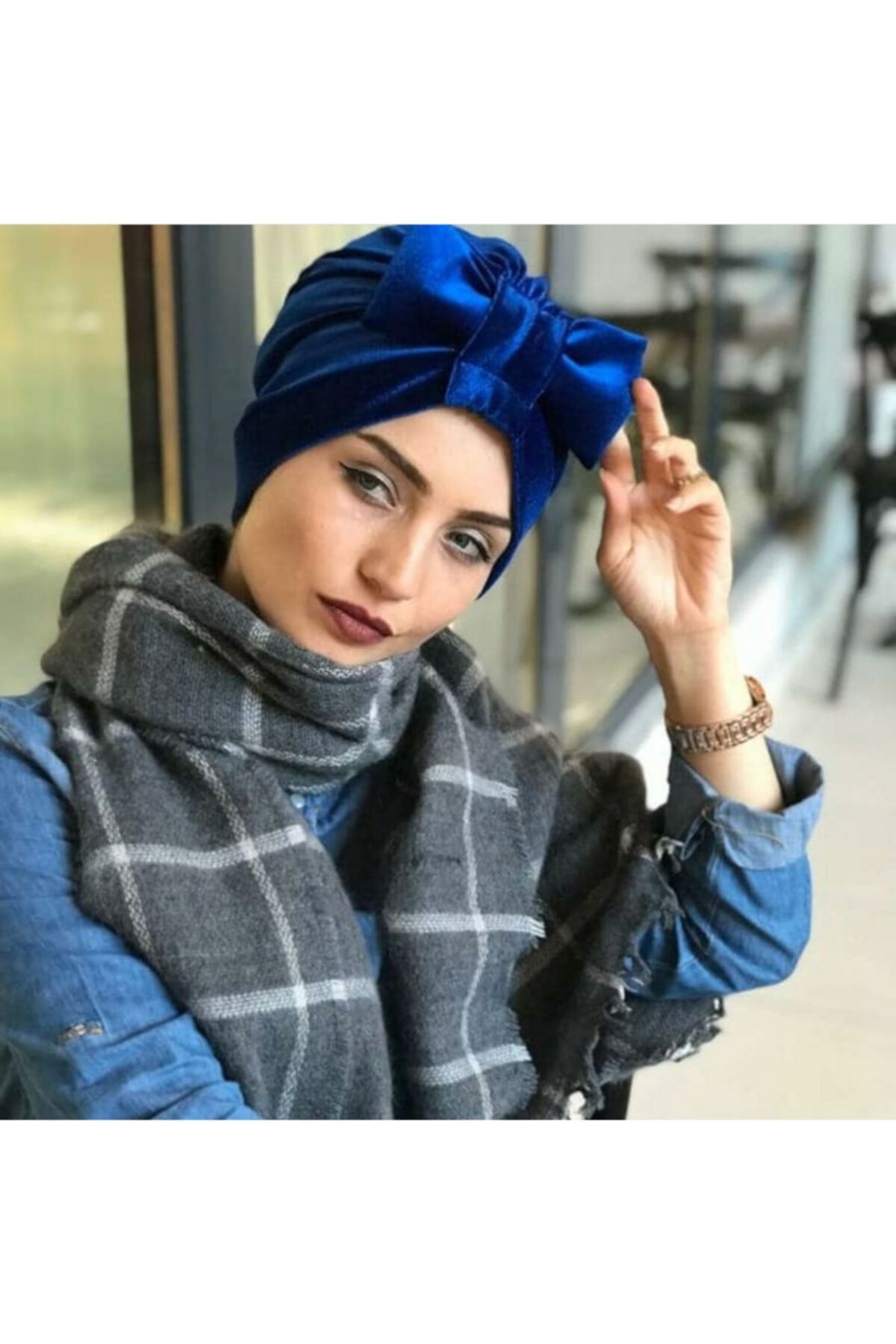 Gültopu Eşarp & Şal Kadife Saks Mavi Fiyonklu Dış Bone