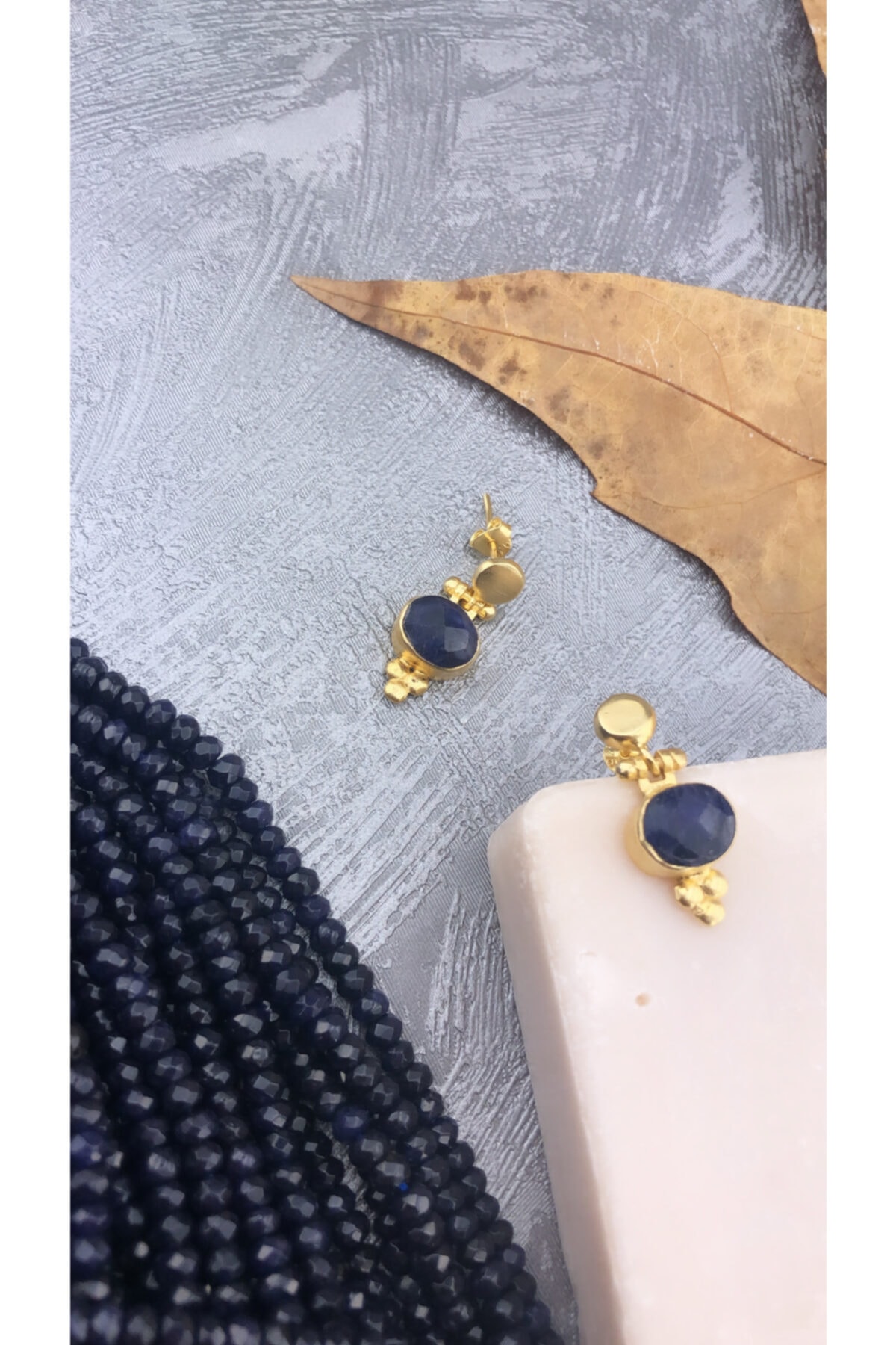 Joel Jewelry Safir Taşlı Altın Kaplama 925 Ayar Gümüş Küpe