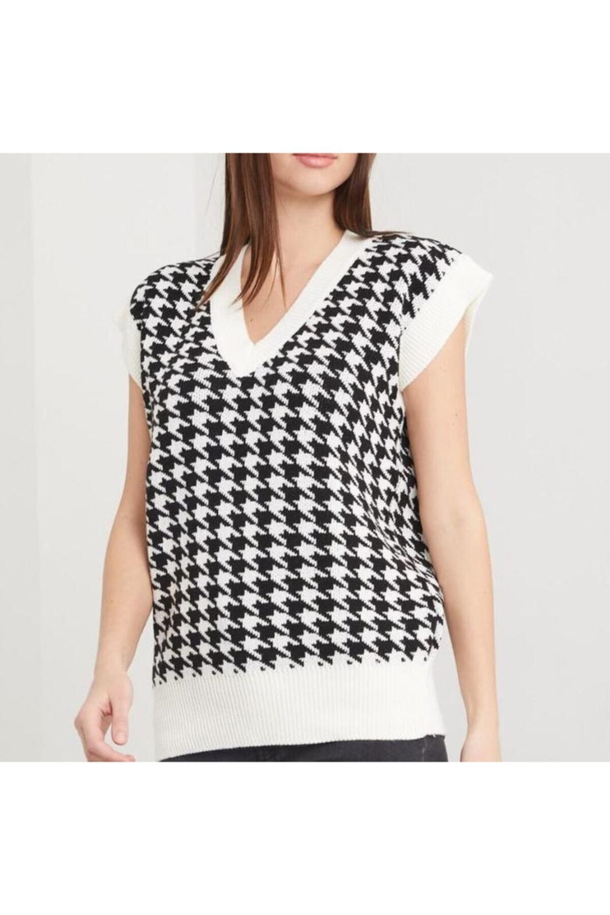 FİHAHA Bej Kazayağı Desenli Çelik Örgü Süveter