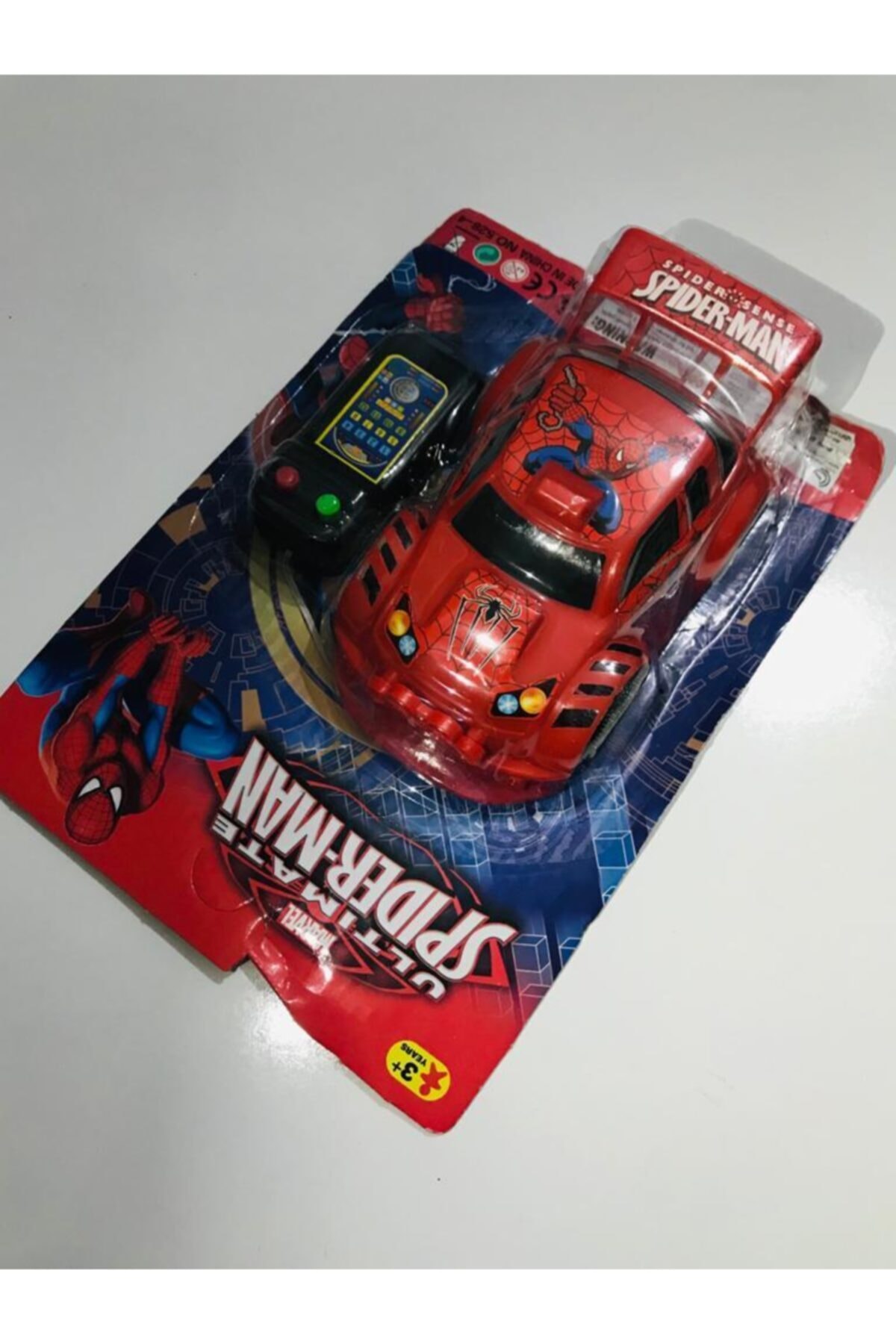 Kids Spıderman Figürlü Kablolu Kumandalı Araba