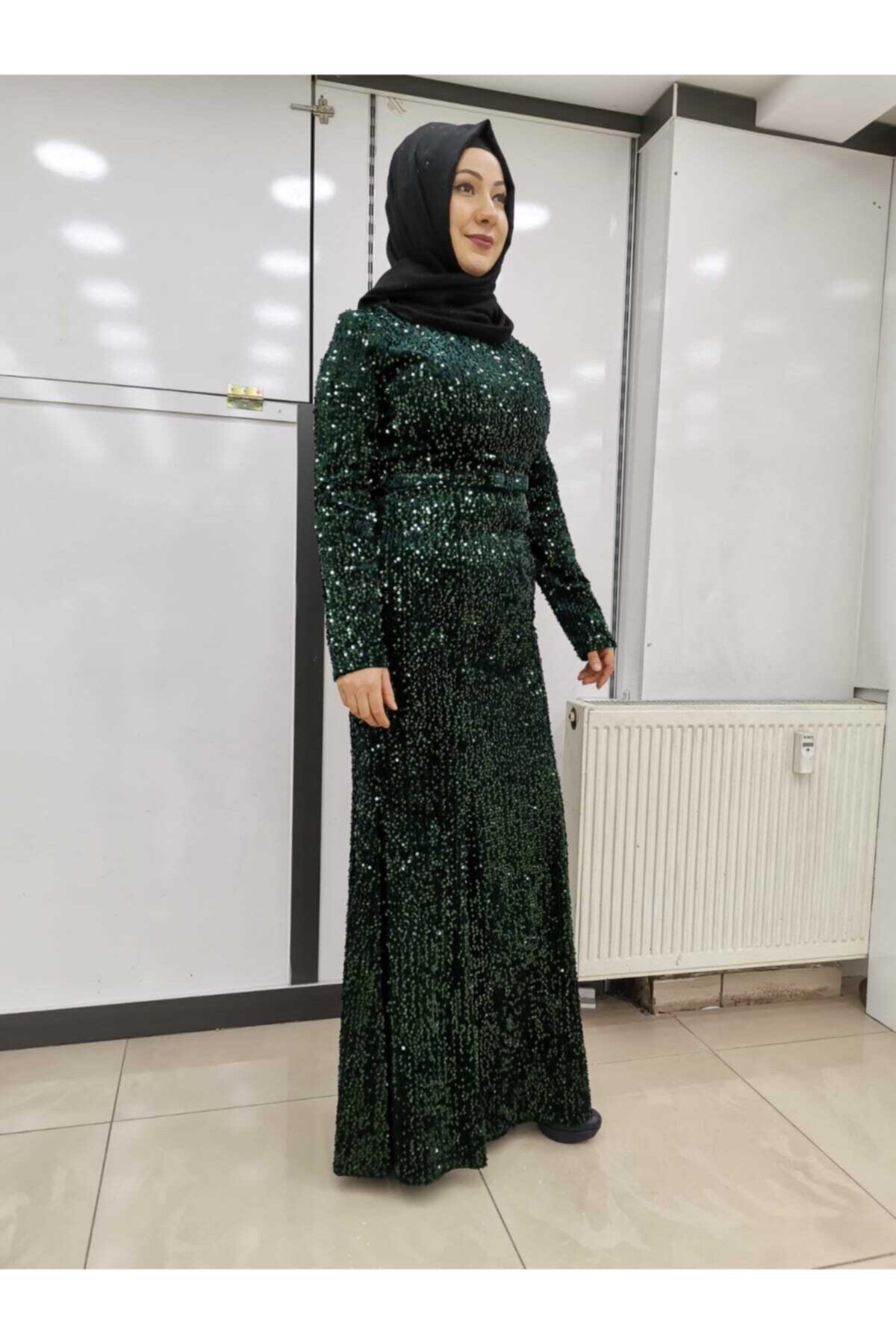 MODA ARVAS Bayan Balık Abiye Payetli