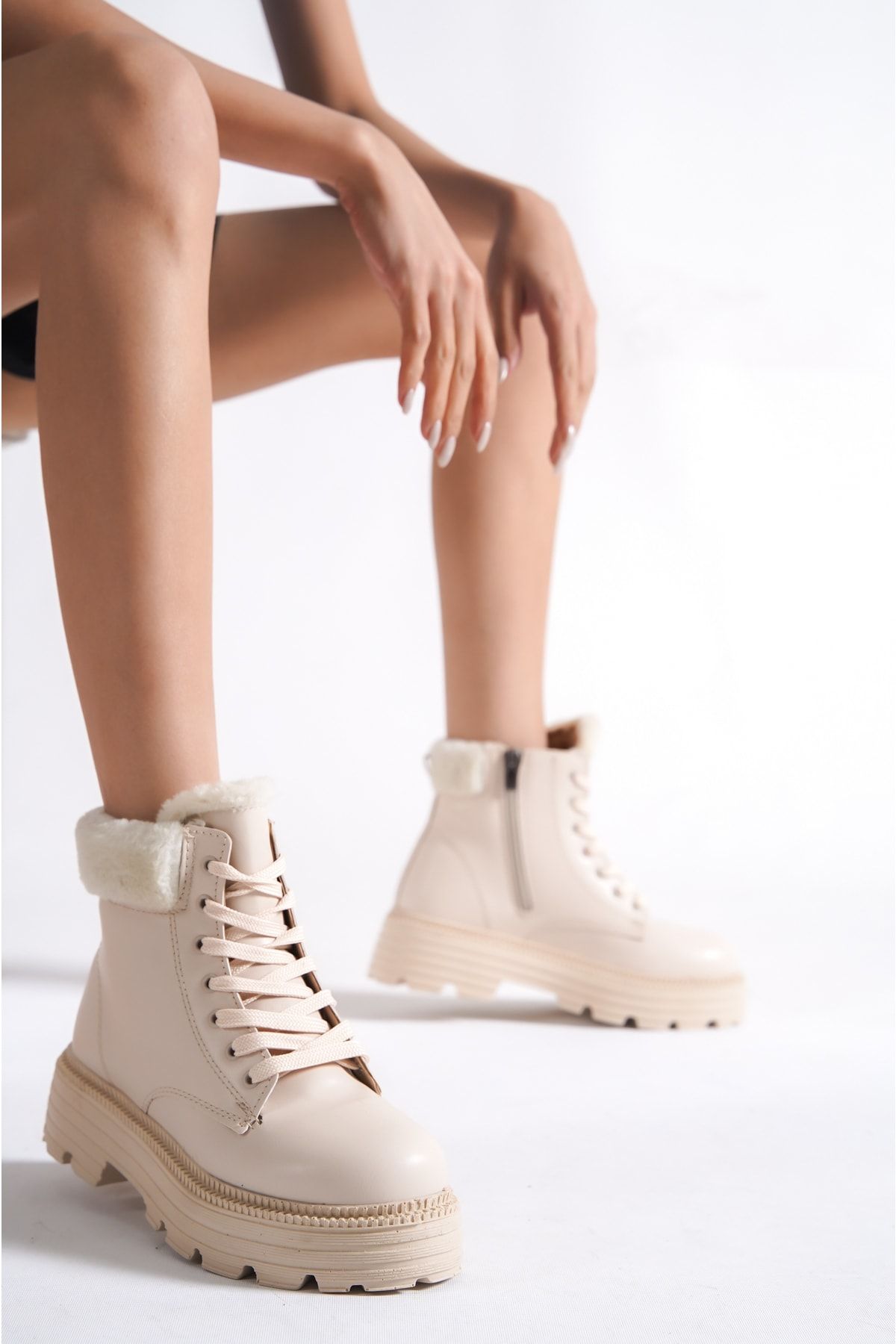 Furry hot sale short boots