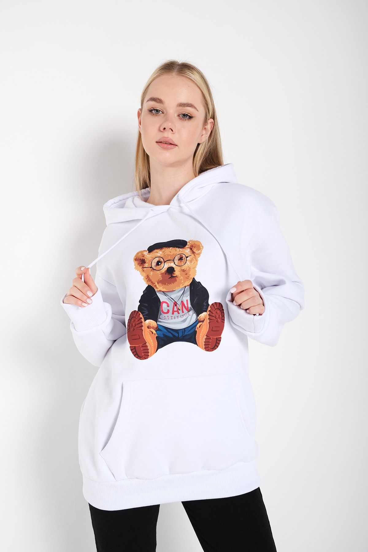 White teddy clearance sweatshirt