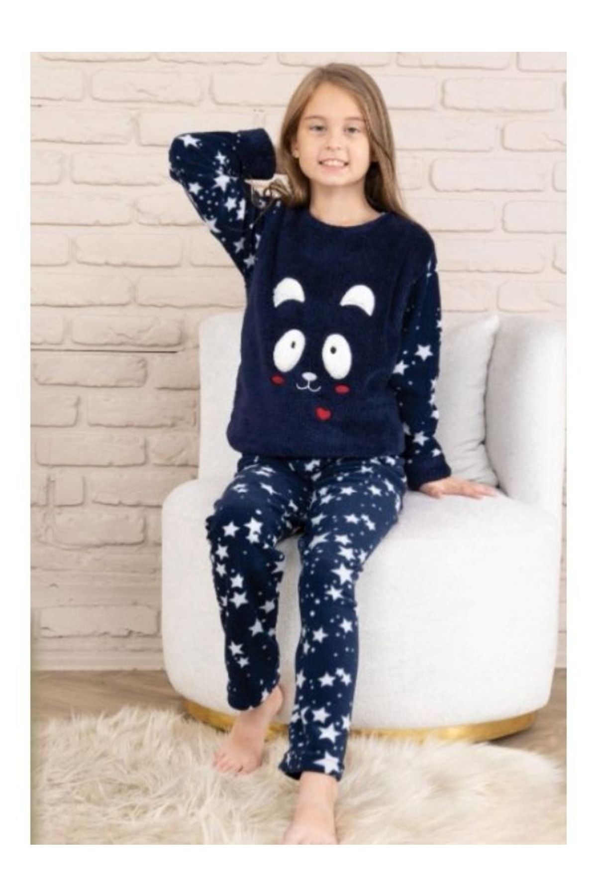 Pyjama Familya Girl s Rabbit Plush Patterned Fleece Pajama Set