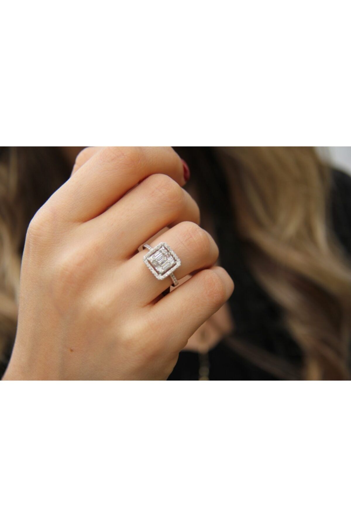 Ahmet Serbes Kuyumculuk 0.80 Carat Pırlanta Baget