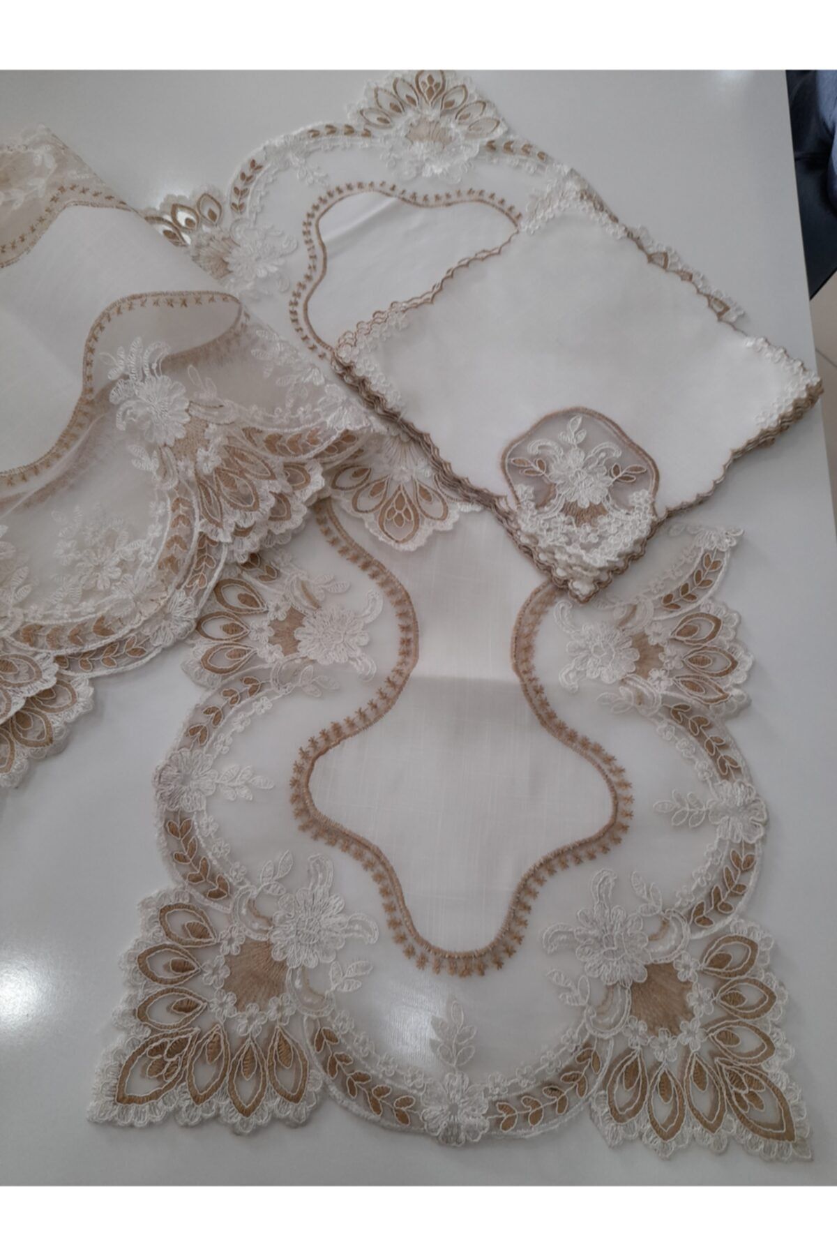 by arzu akın Masa Örtüsü Salon Takımı