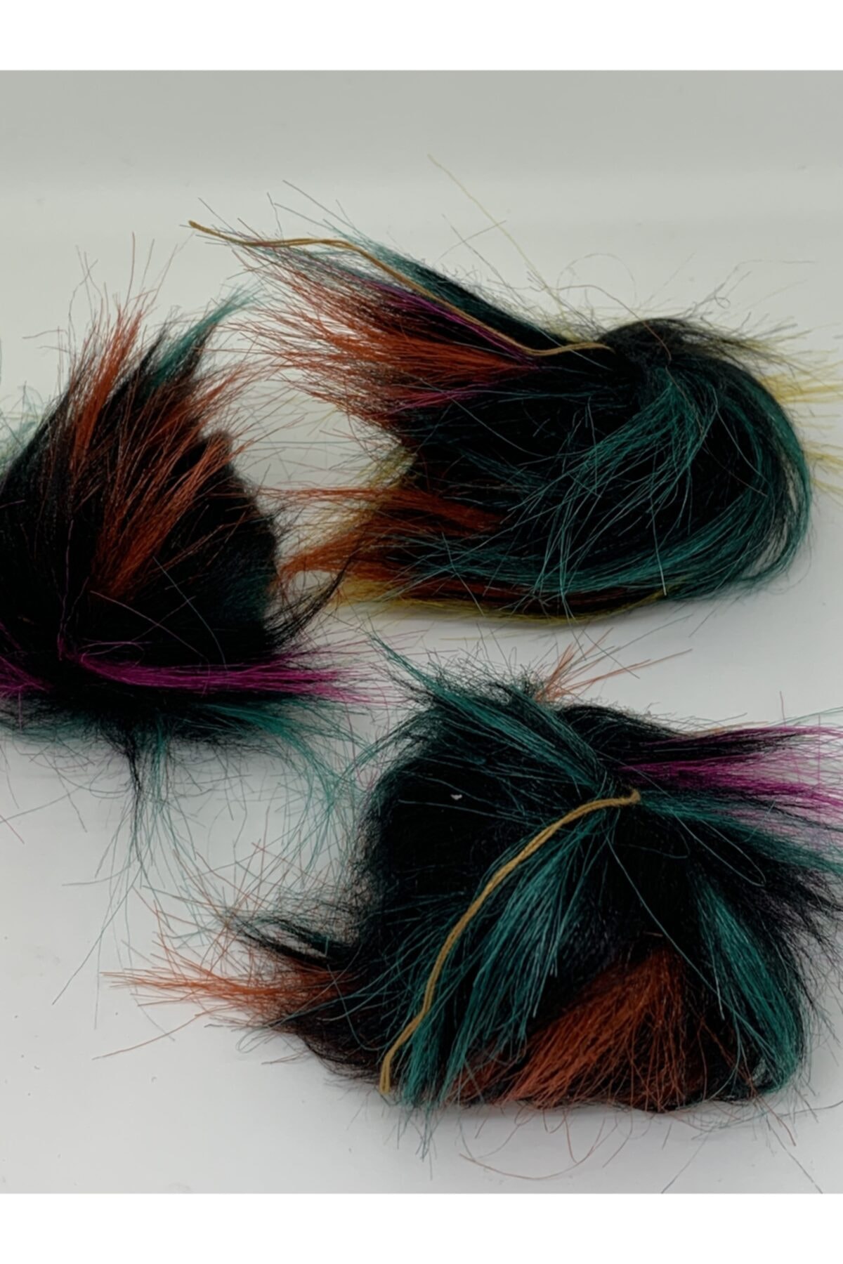 Rengarenk tuhafiye ve hobi Renkli Bere Patik Tüylü Unicorn Ponpon