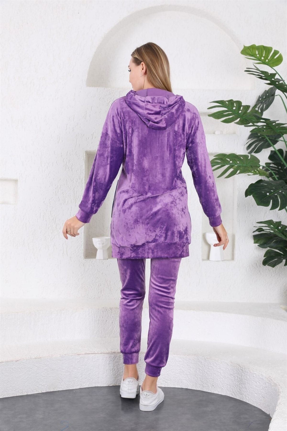 Lilac best sale velvet tracksuit
