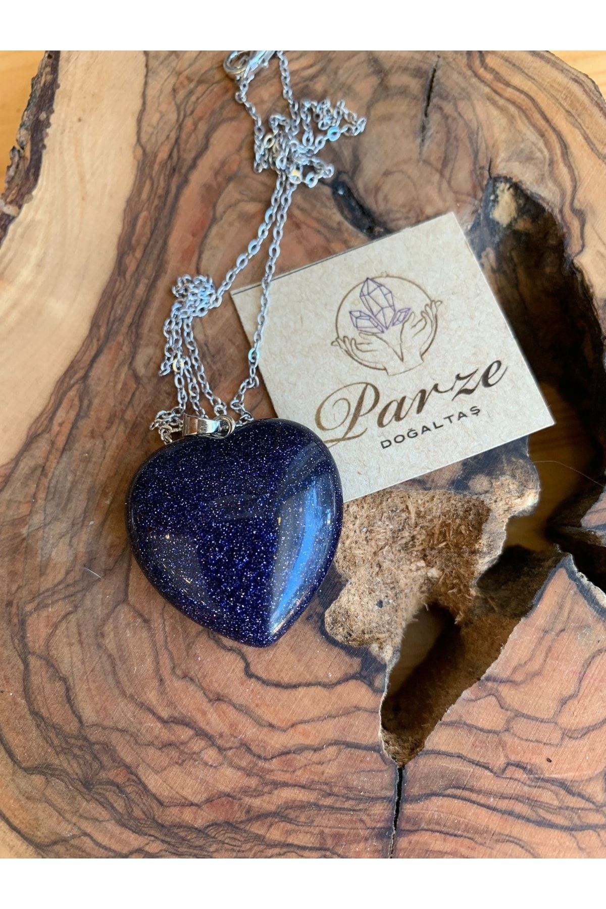 parze do alta Star Stone Necklace Trendyol