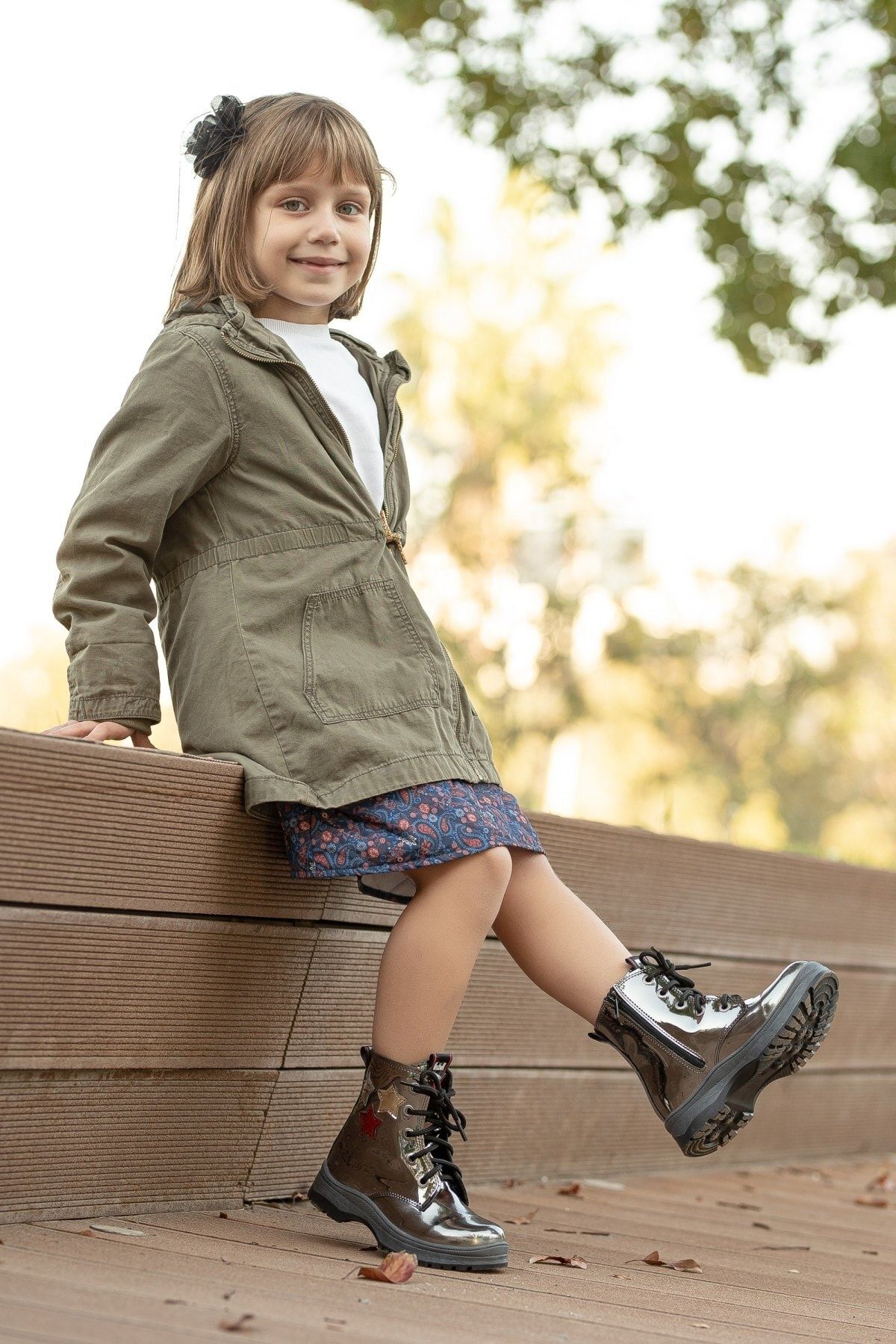 BOUIS Girl s Silver Shiny Gray Orthopedic Non Slip Sole Boots Lace