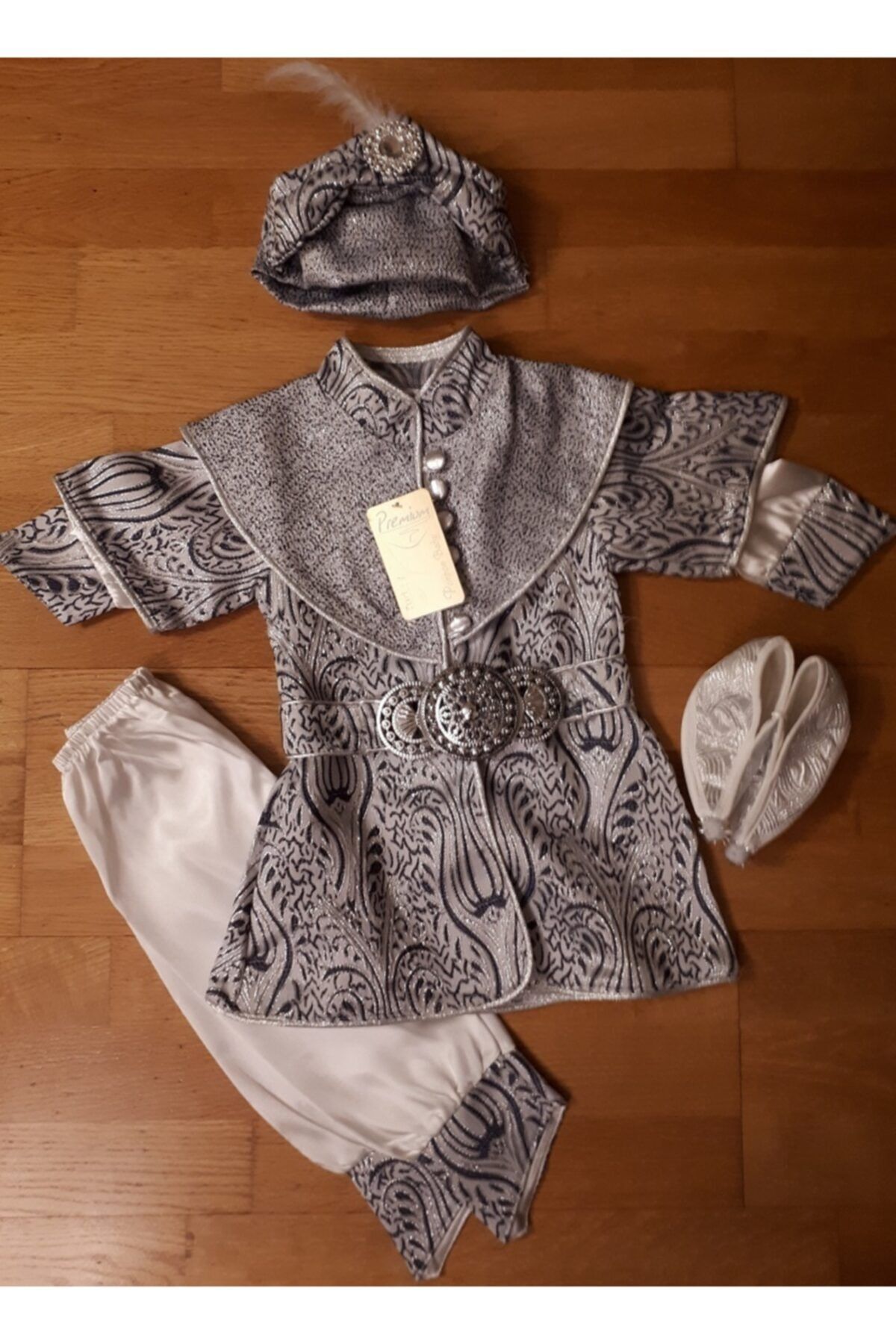 Petite Ponpon Baby Erkek Bebek Mevlüt Takımı