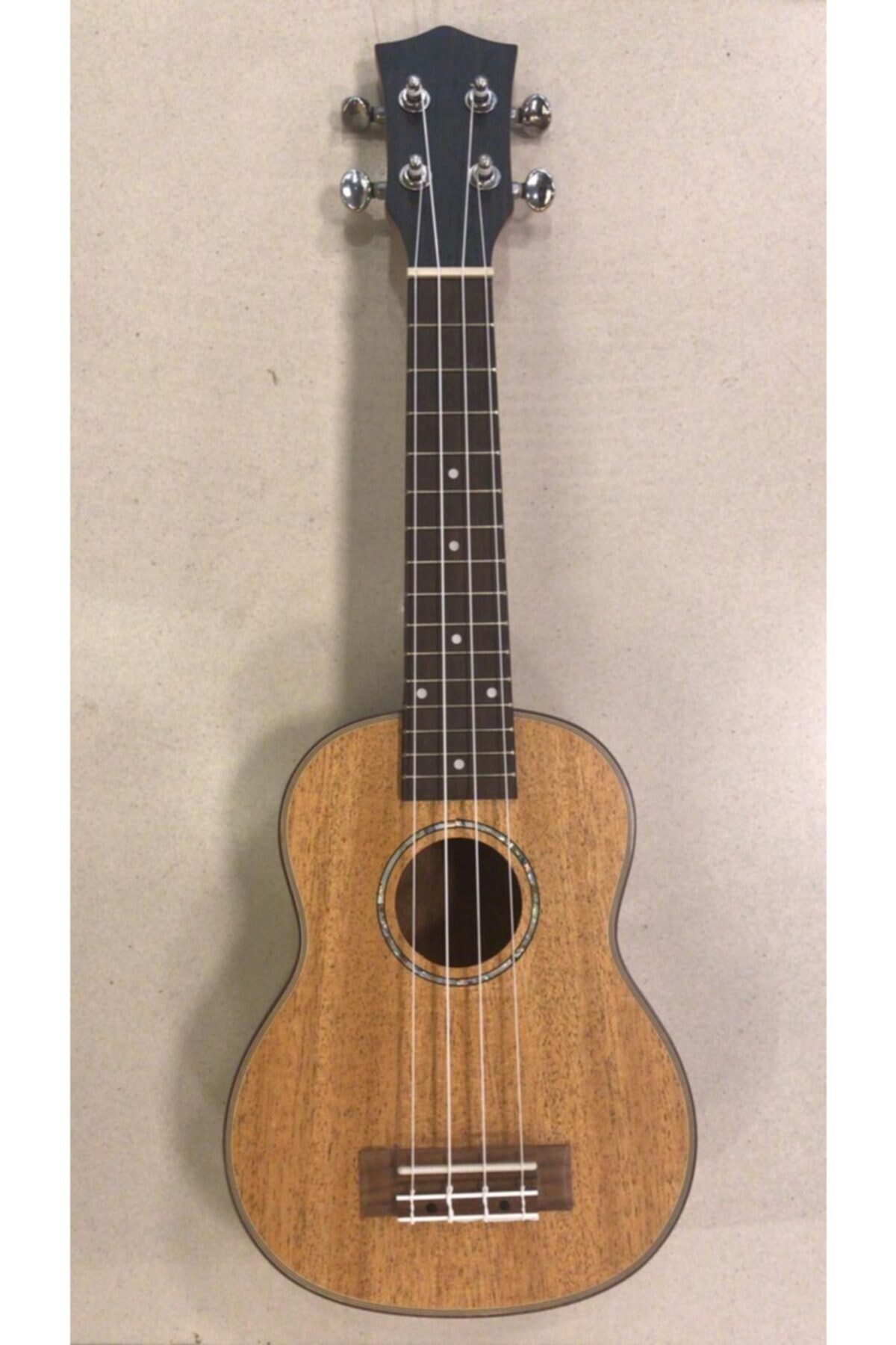 ALOHA UKULELE AIL600C