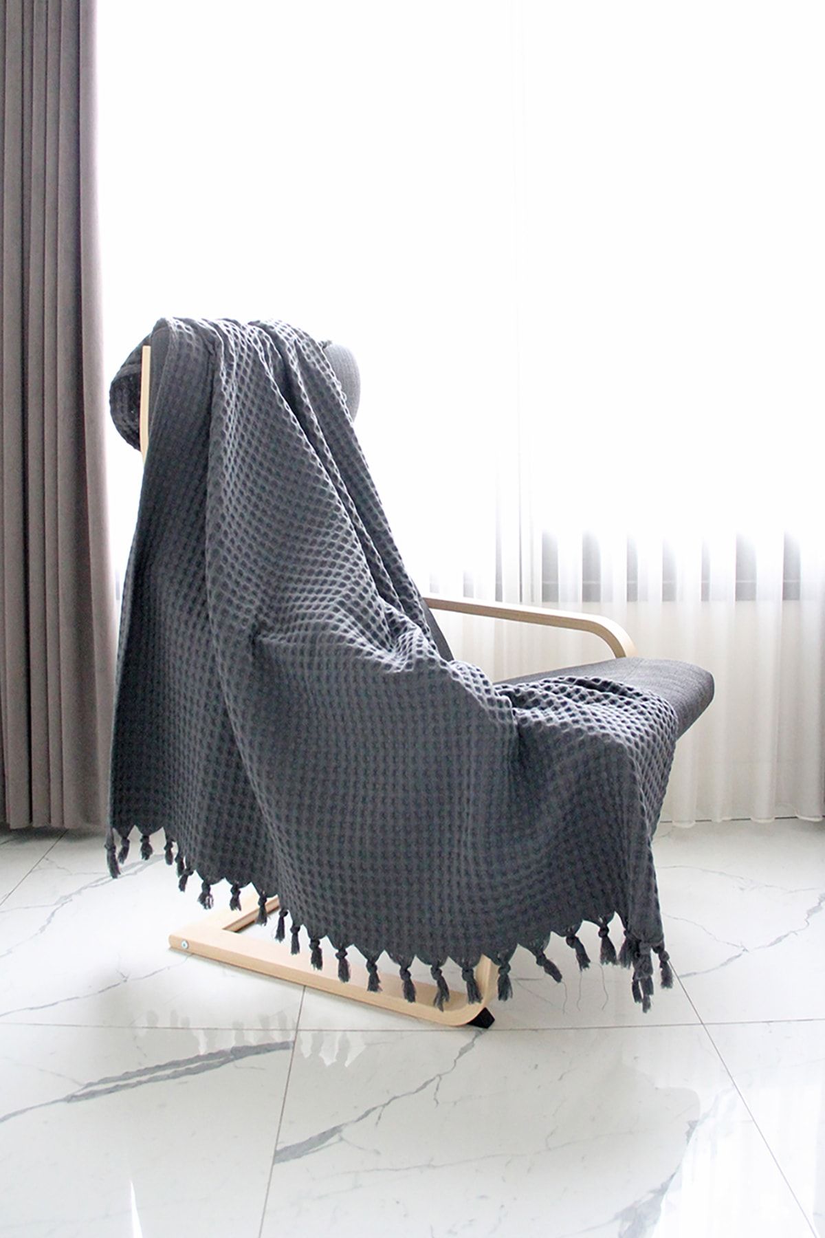 lucy and home antrasit sacakli koltuk sali tv ortusu throw 130x170 cm fiyati yorumlari trendyol