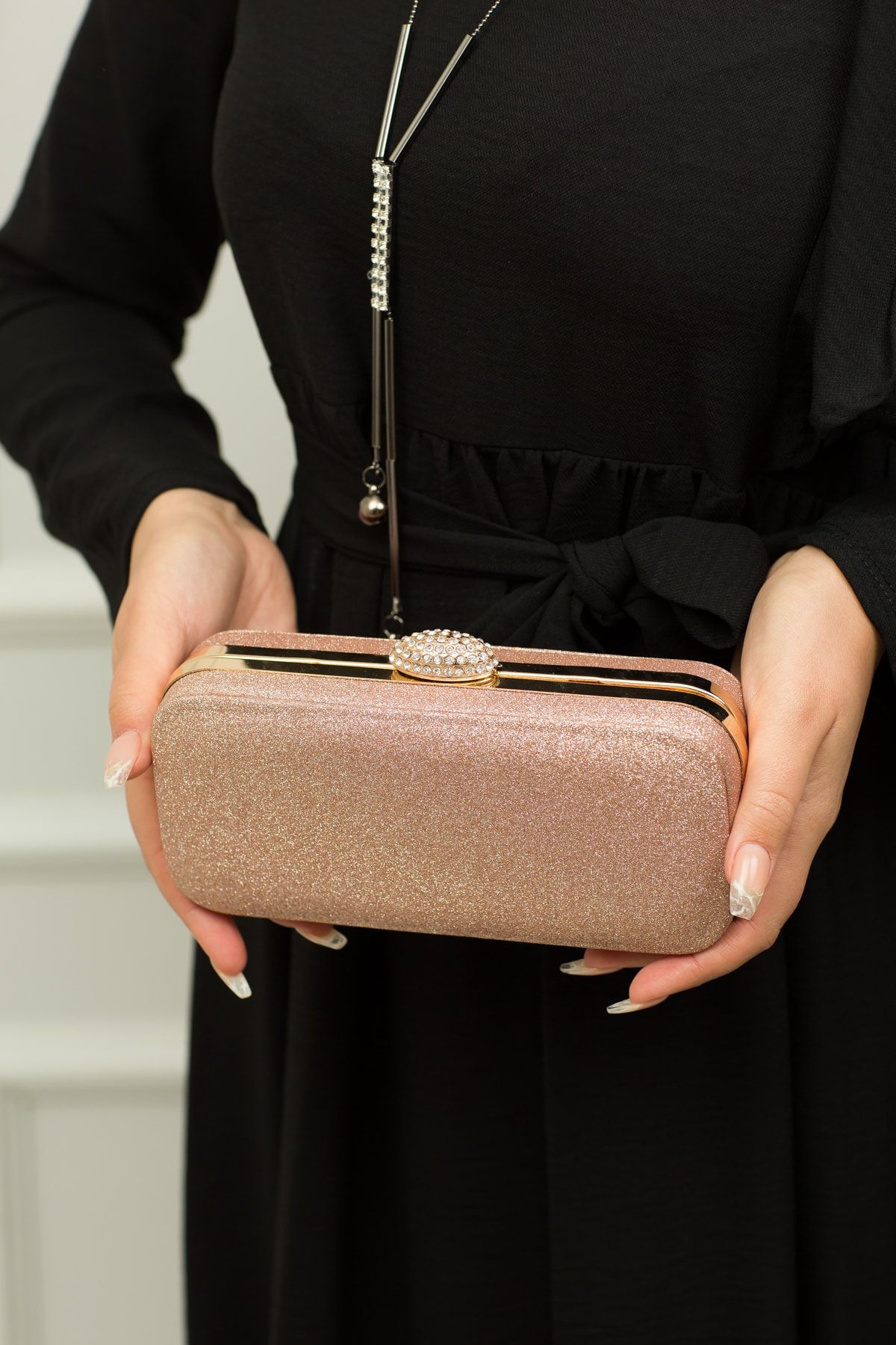 weem bag Kadın Kasalı Taşlı Pembe Simli Abiye Çanta