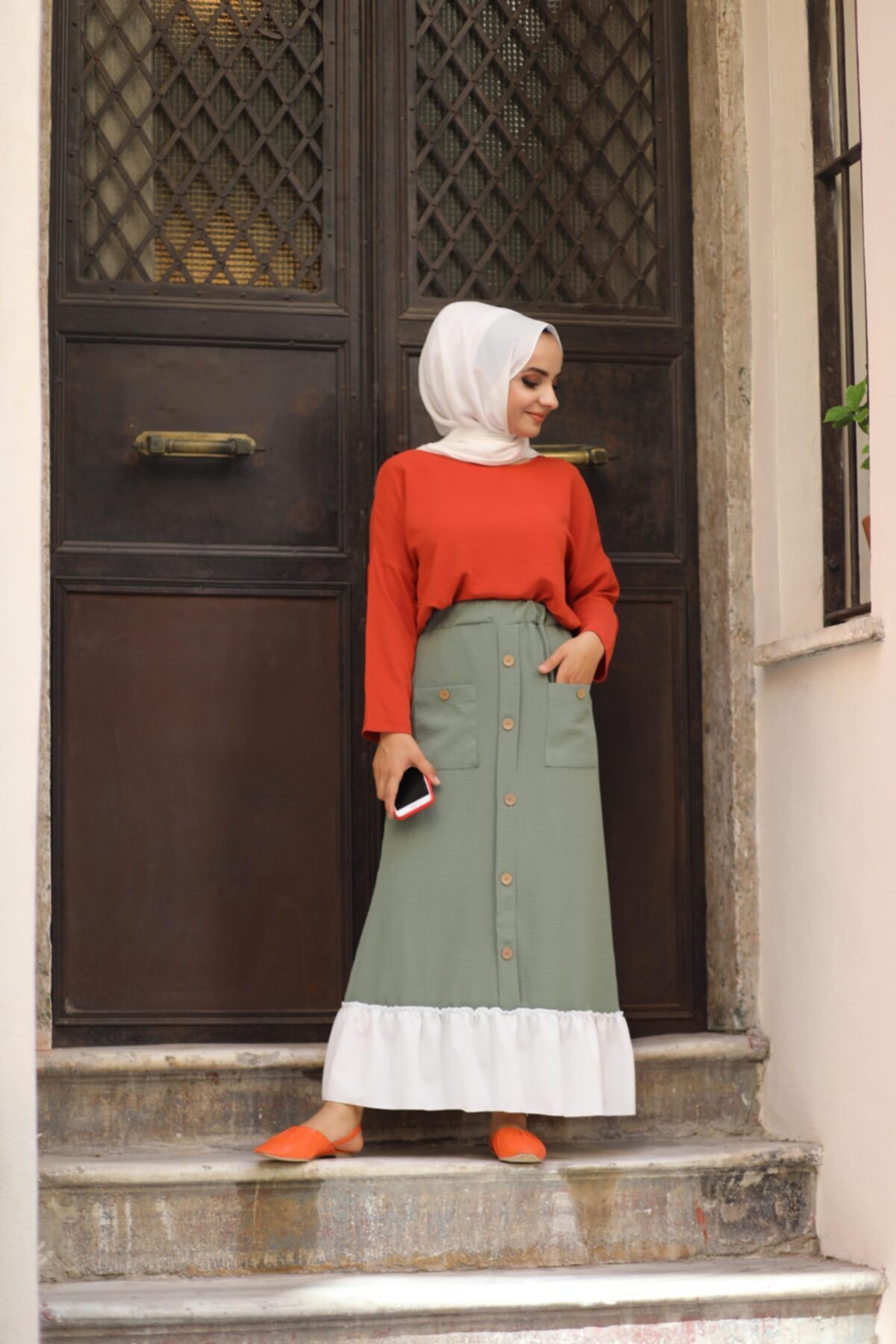 ALLMİRA FASHION Kadın Haki Yeşili Ucu Beyaz Fırfırlı Etek