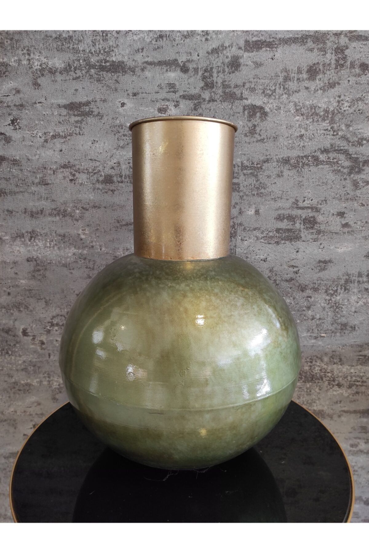 Cassanero Yeşil Bronz Vazo