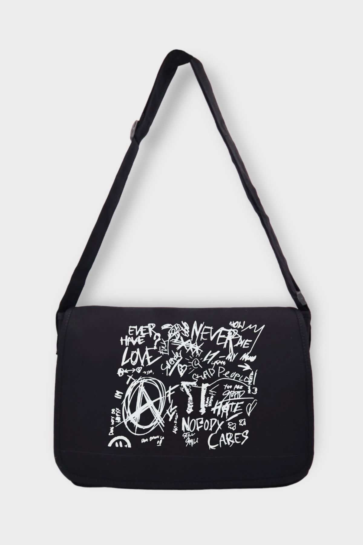 Ef Butik Black Graffiti Design Messenger Bag Trendyol