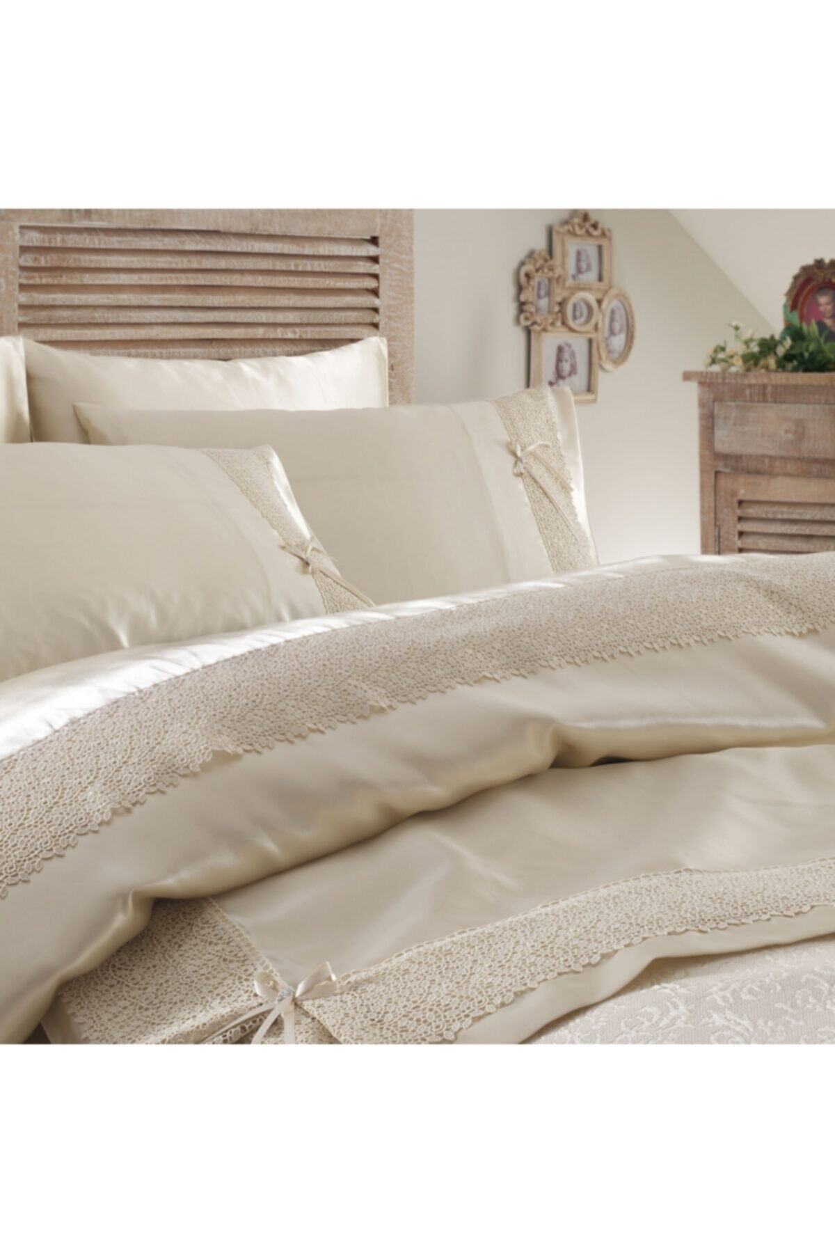 Karaca Home Tugce Krem Cift Kisilik Nevresim Pike Seti Fiyati Yorumlari Trendyol