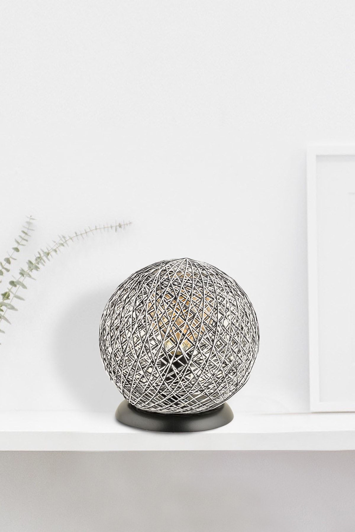 Hmydesign Balle Küre Abajur Siyah Beyaz Açık Renk