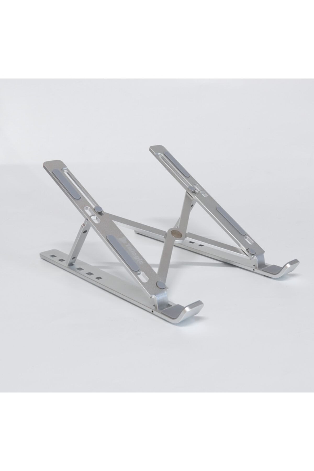 TRILOGIC Stıll Ts303 Ayarlanabilir Alüminyum Pc / Laptop Stand