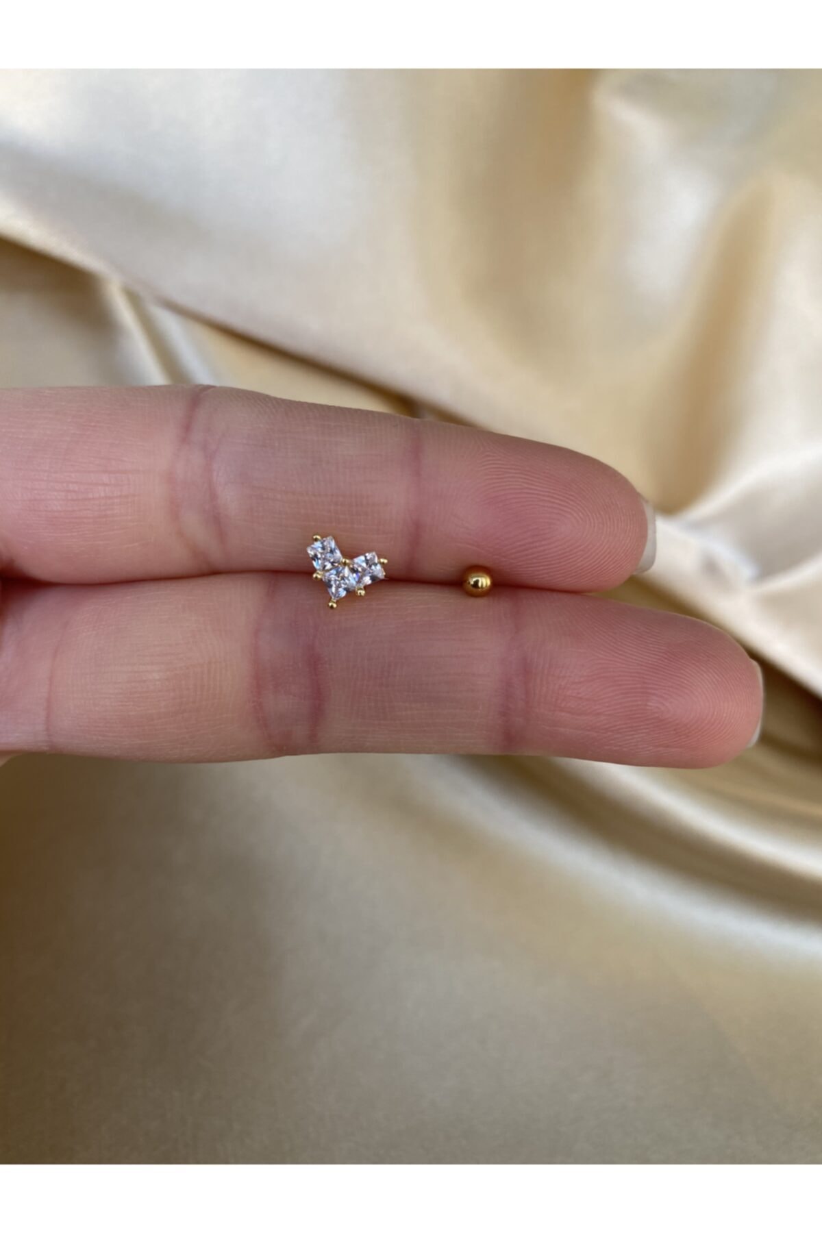 TAKIKRALI Kalp Figürlü Tragus Kıkırdak Helix Piercing