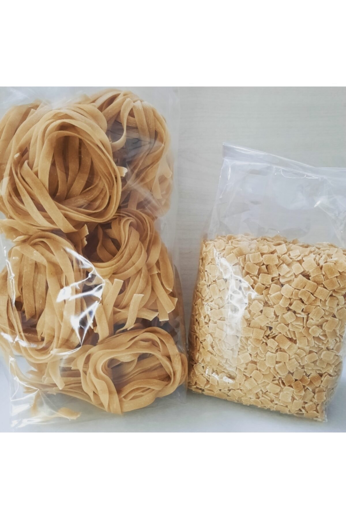lamien makarna Tanışma Paketi (2) Bol Yumurtalı Fettucini Ve Çorbalık Erişte
