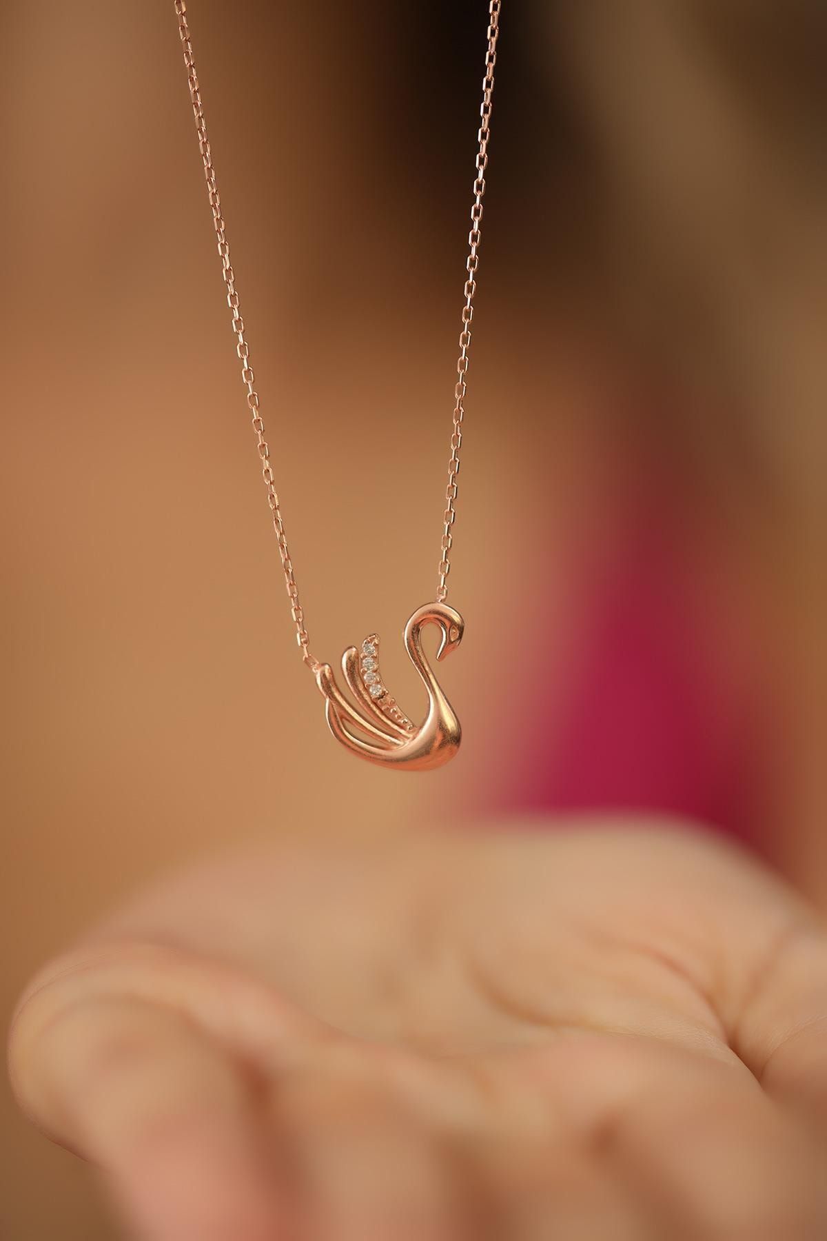 Ninova Silver Kadın Swan Model Rose Kaplama Gümüş İtalyan Kolye