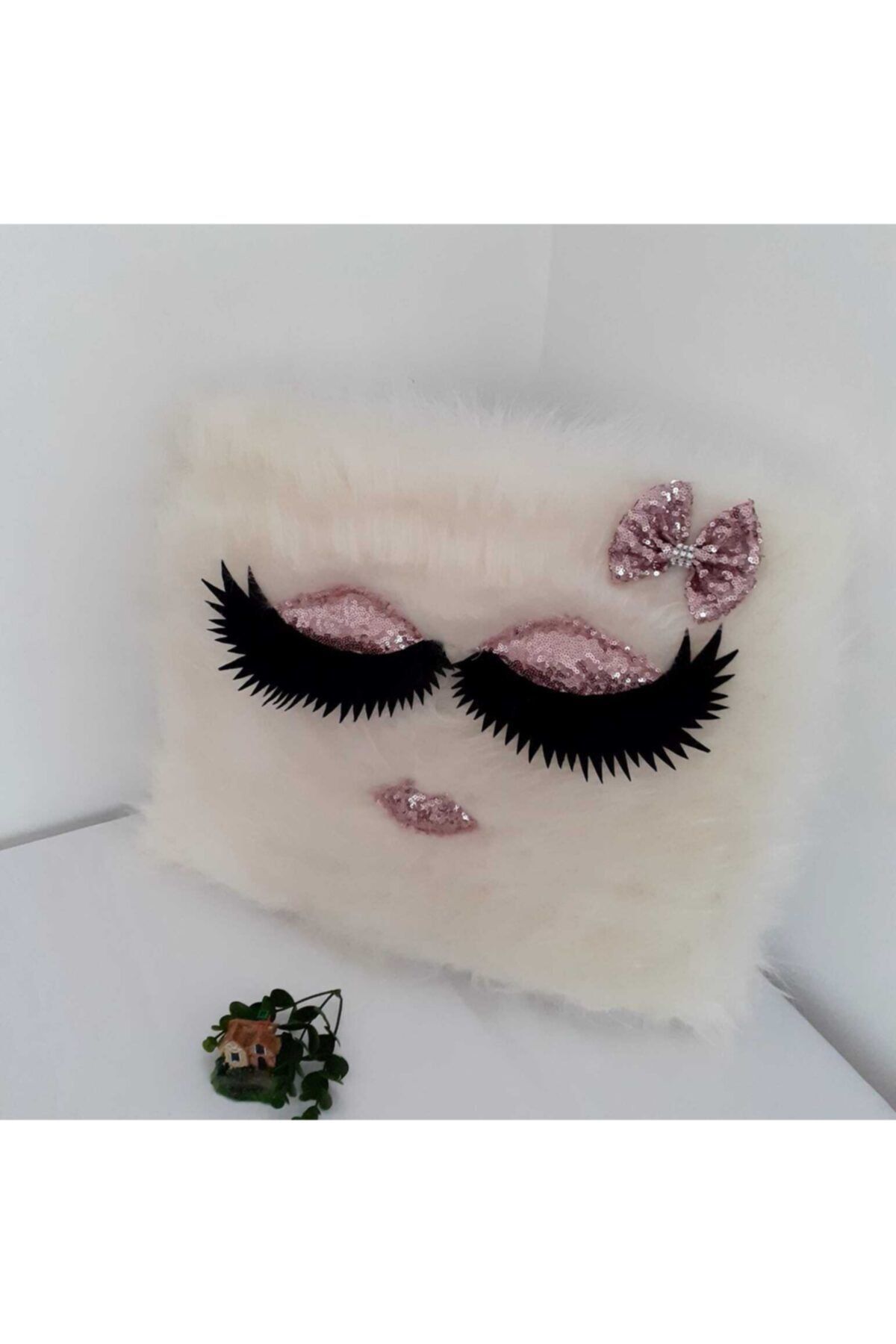 Pullu yastık design Kirpikli Payetli Kürk Yastı