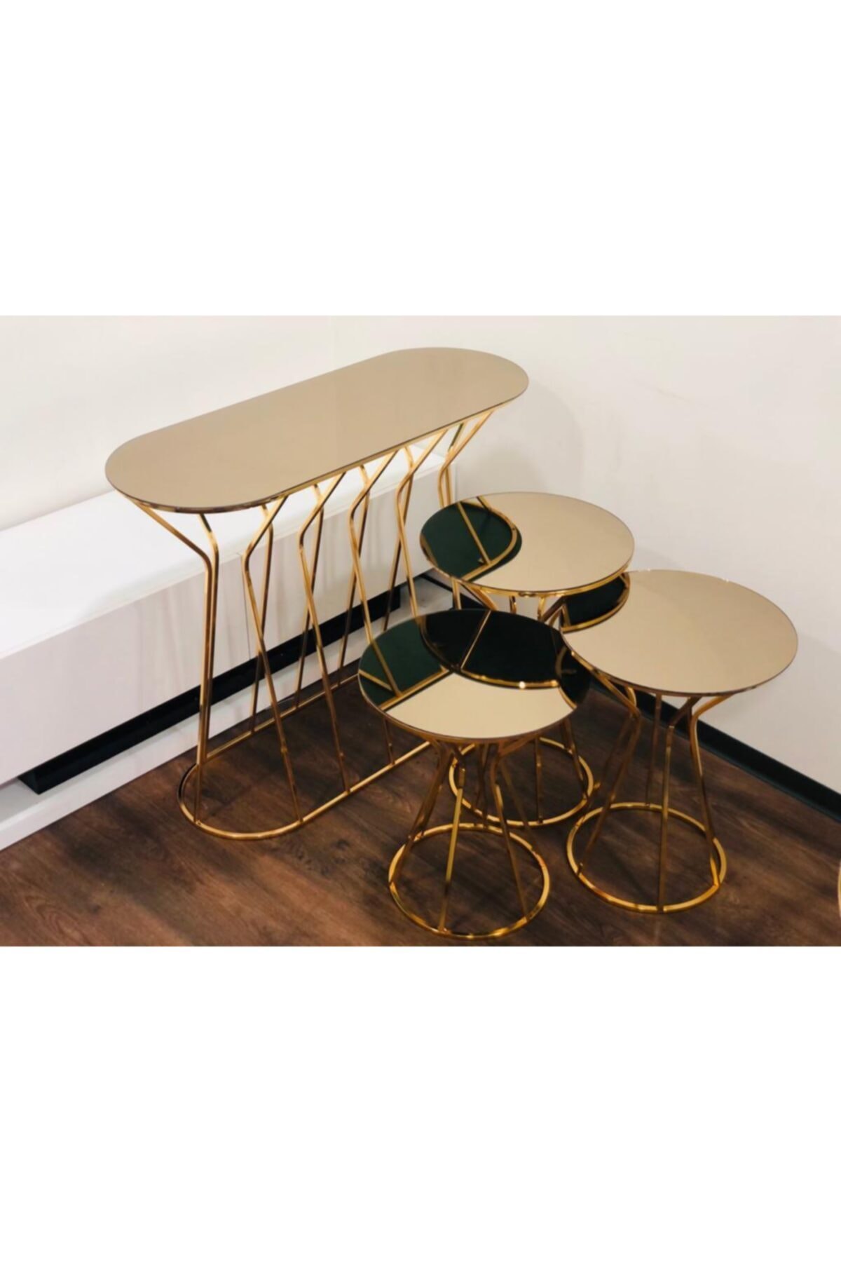 BMS TASARIM ATÖLYESİ Dresuar Ve Zigon Sehpa Takımı Gold Metal Bronz Ayna