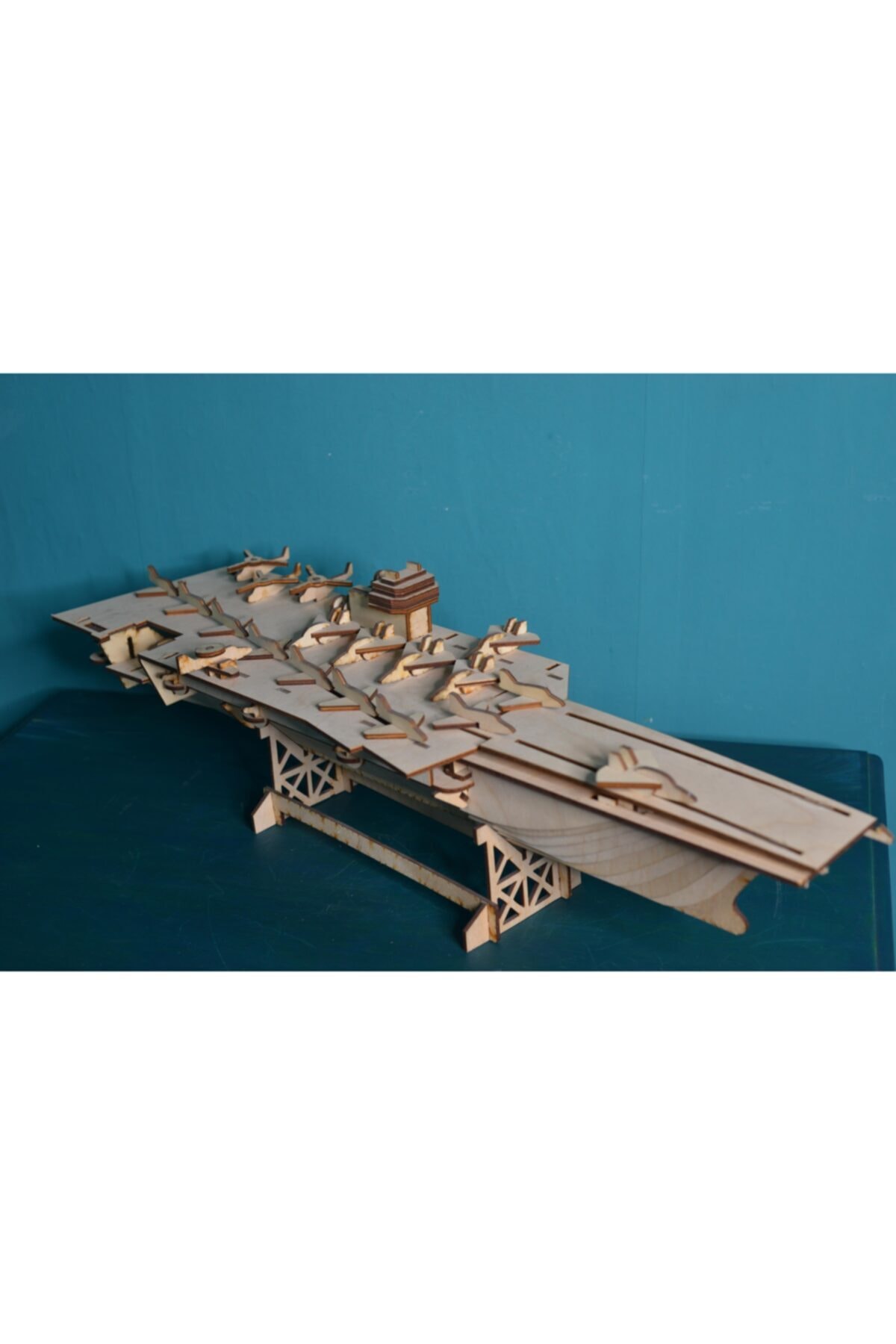 AlibabaPuzzle Sevgililer Gününe Özel Alibaba Puzzle 3d Ahşap Uçak Gemisi Maketi