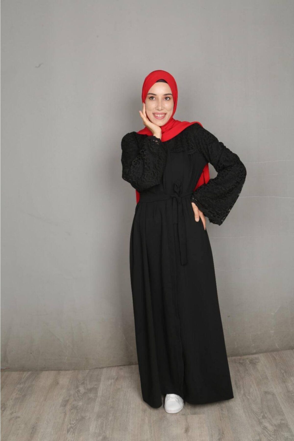 RUHA ŞİFA TESETTUR Dantellı Ferace Abaya
