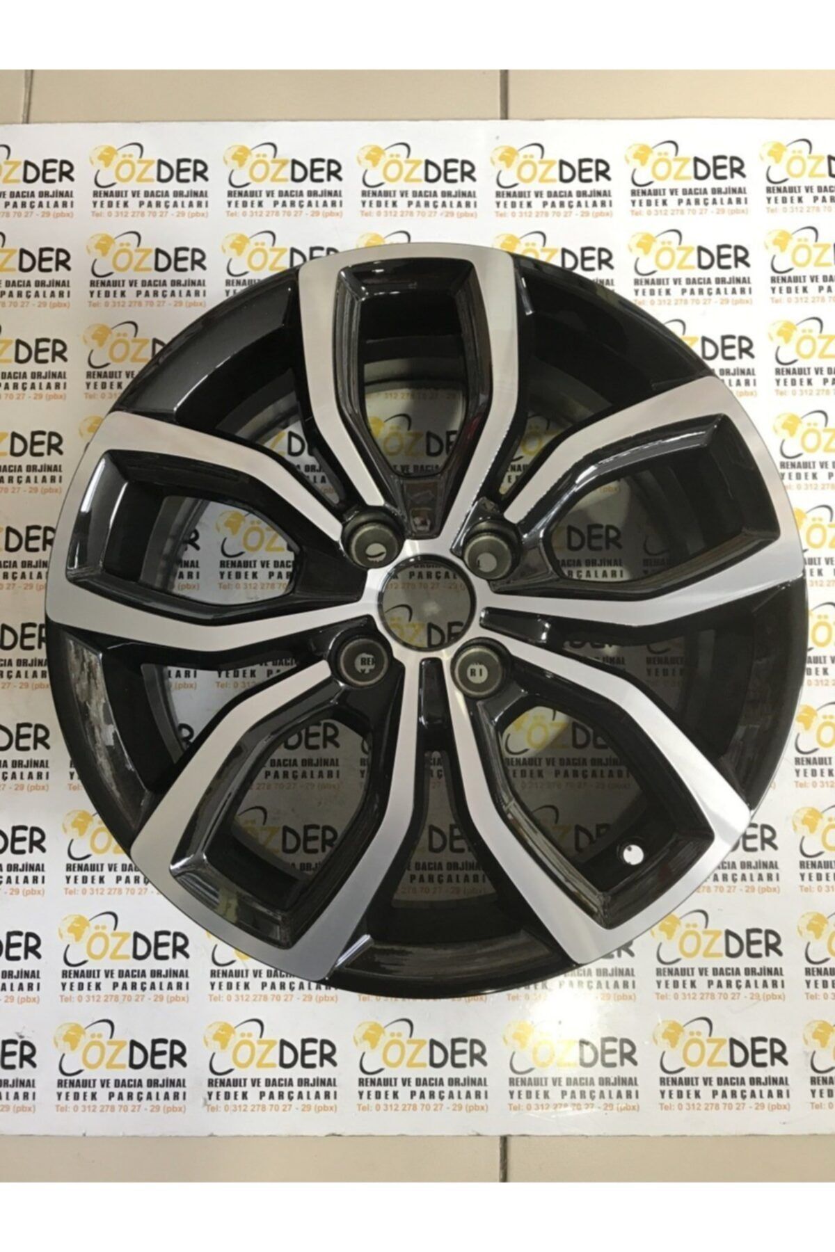 Renault Clio 4 Çelik Jant 5 Kollu 16 Jant Tane Fiyatı 403008899r