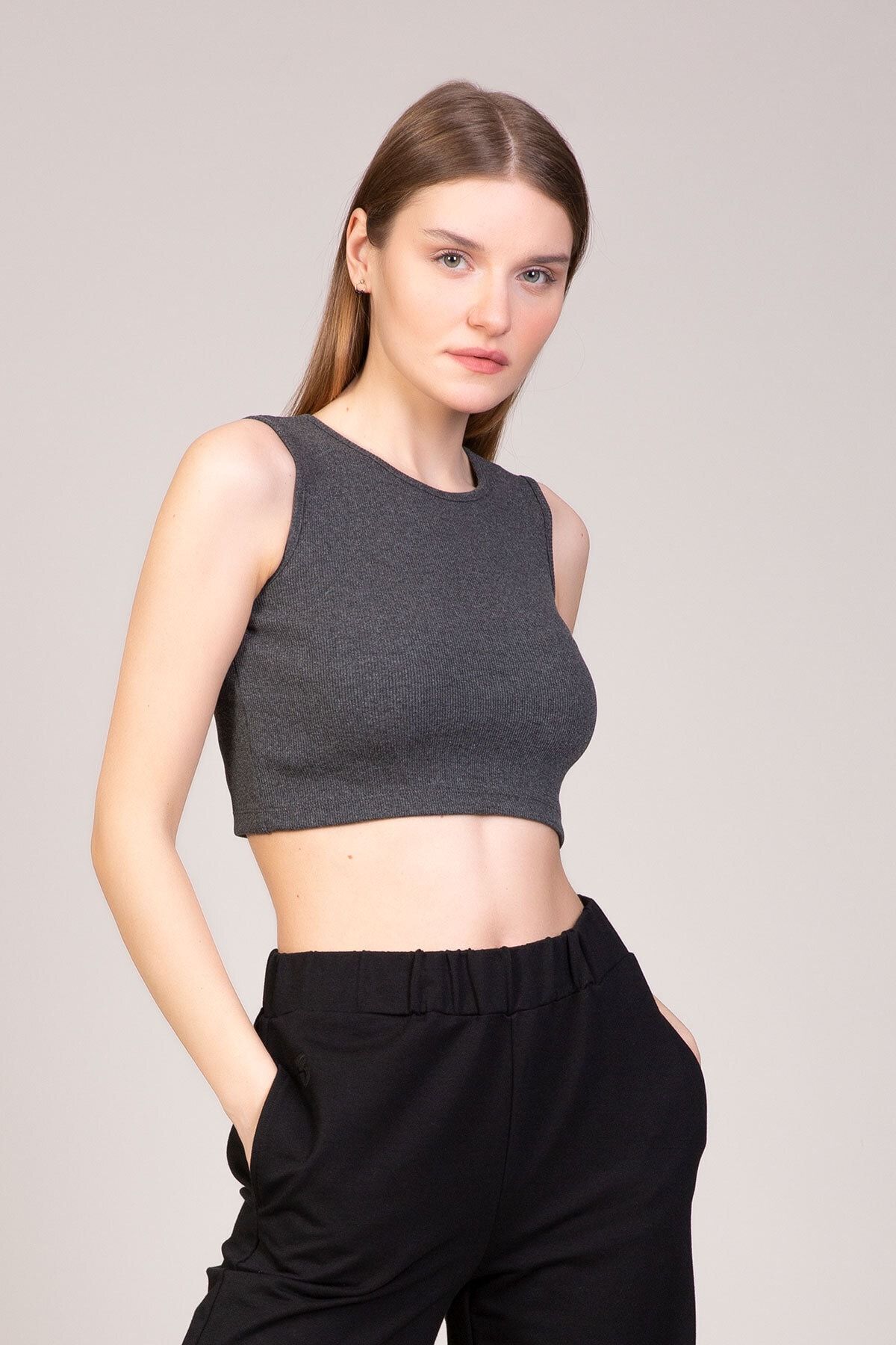 Bediss Antrasit Fitilli Örme Crop T-Shirt