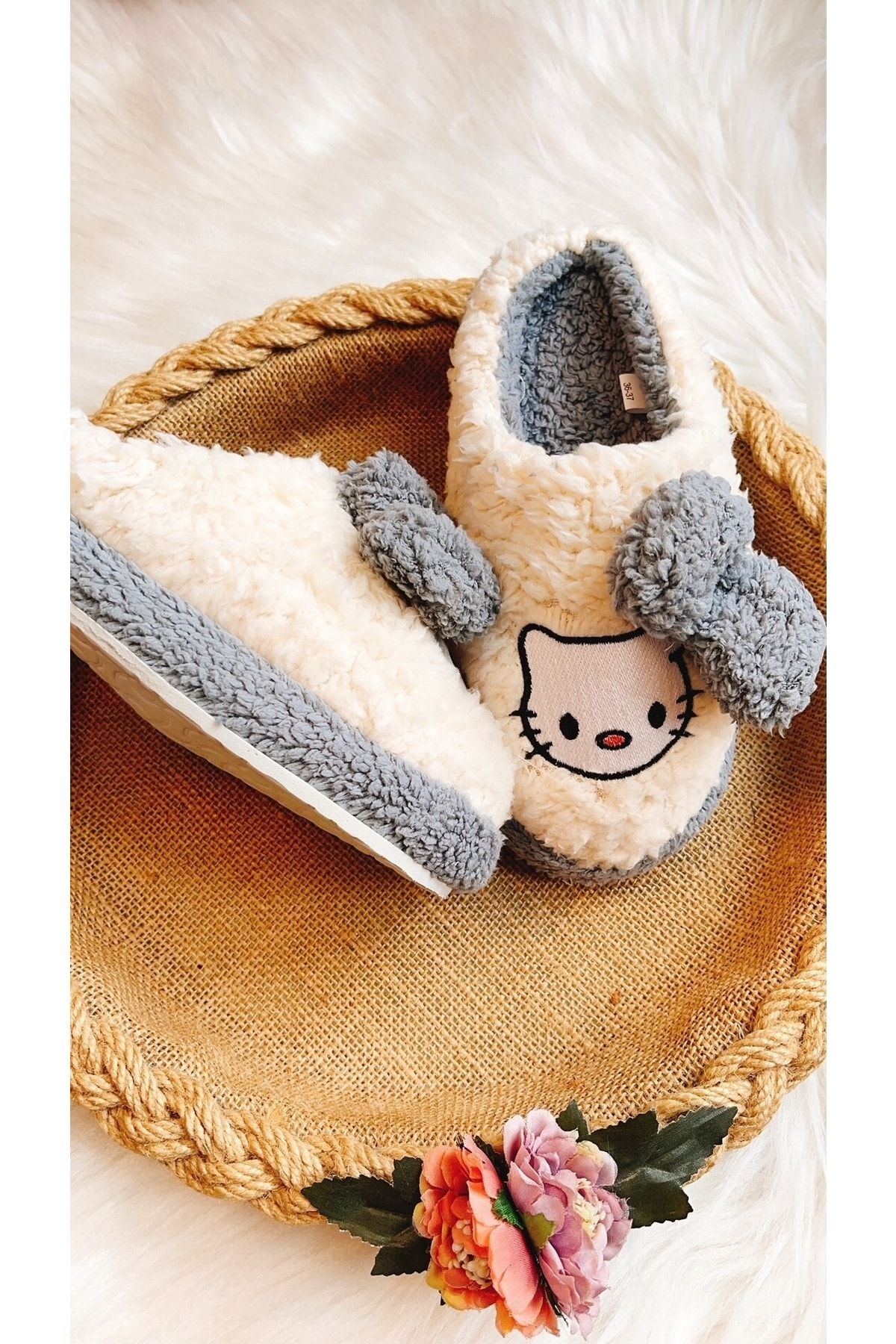 Cat hotsell boot slippers