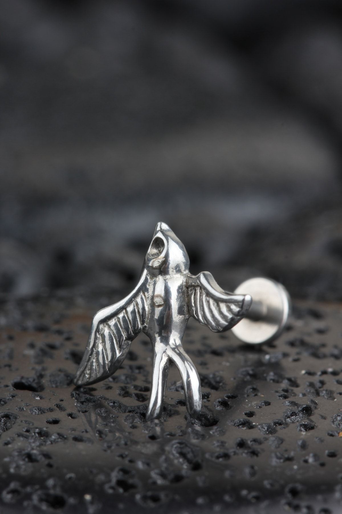 Helix labret outlet