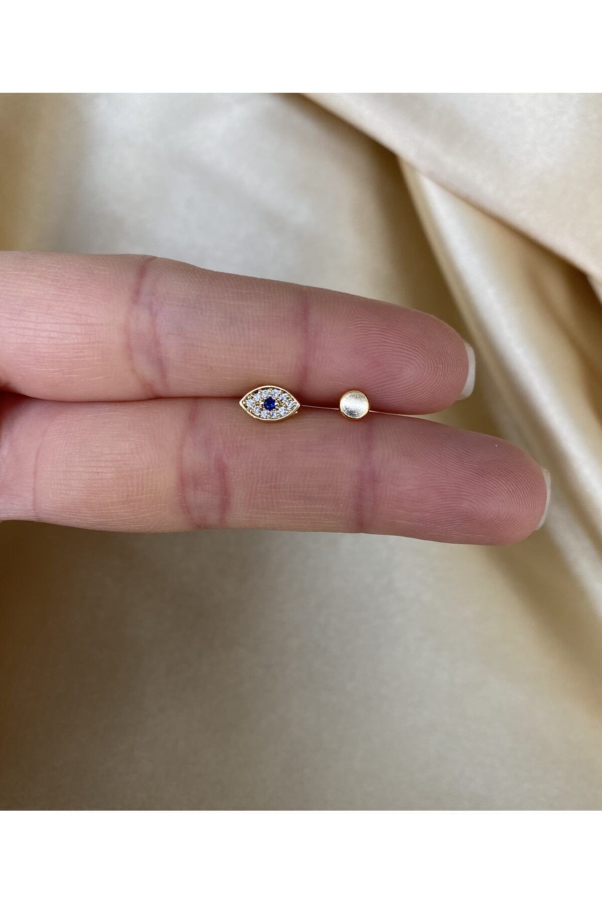 TAKIKRALI Göz Figürlü Tragus Kıkırdak Helix Piercing