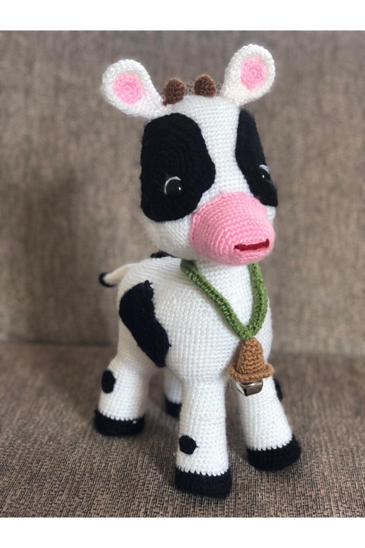 El örgüsü Amigurumi Süslü Inek 32cm