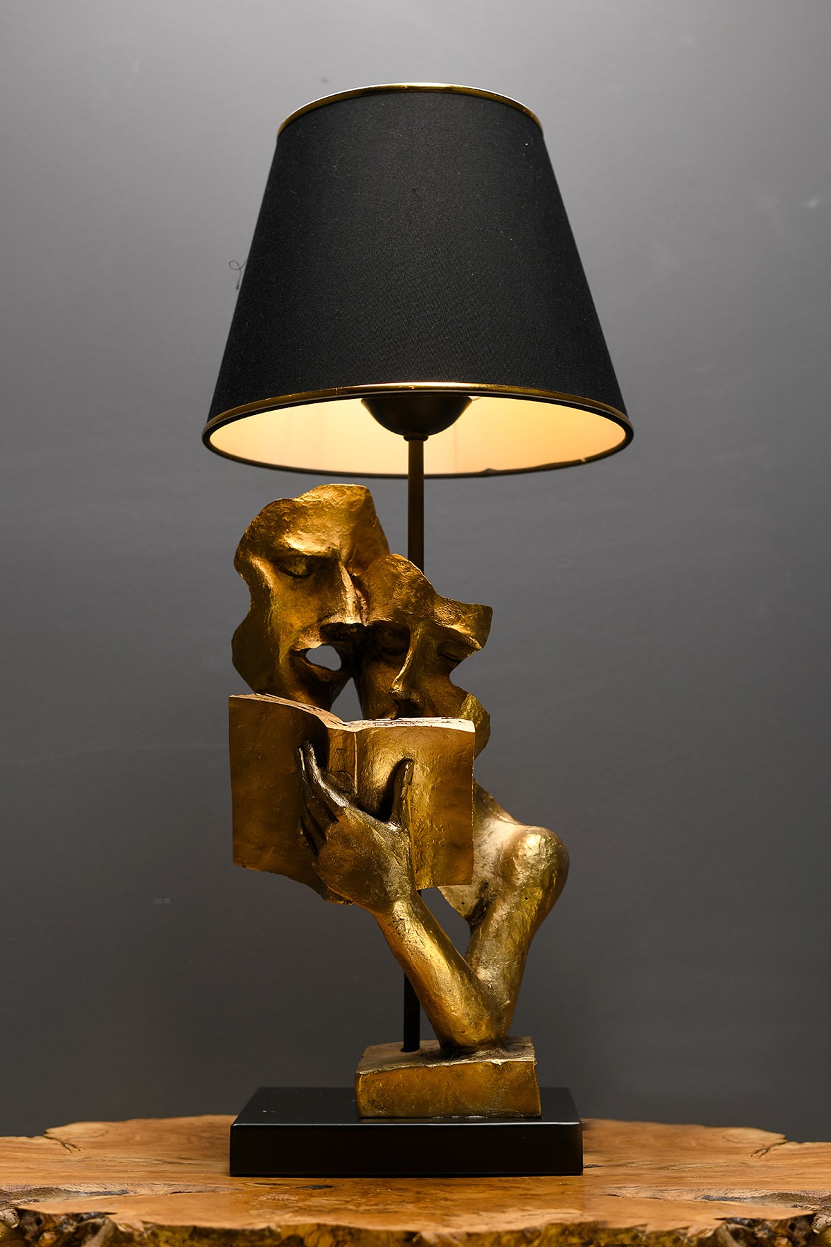 Hmydesign Lecture Abajur Gold