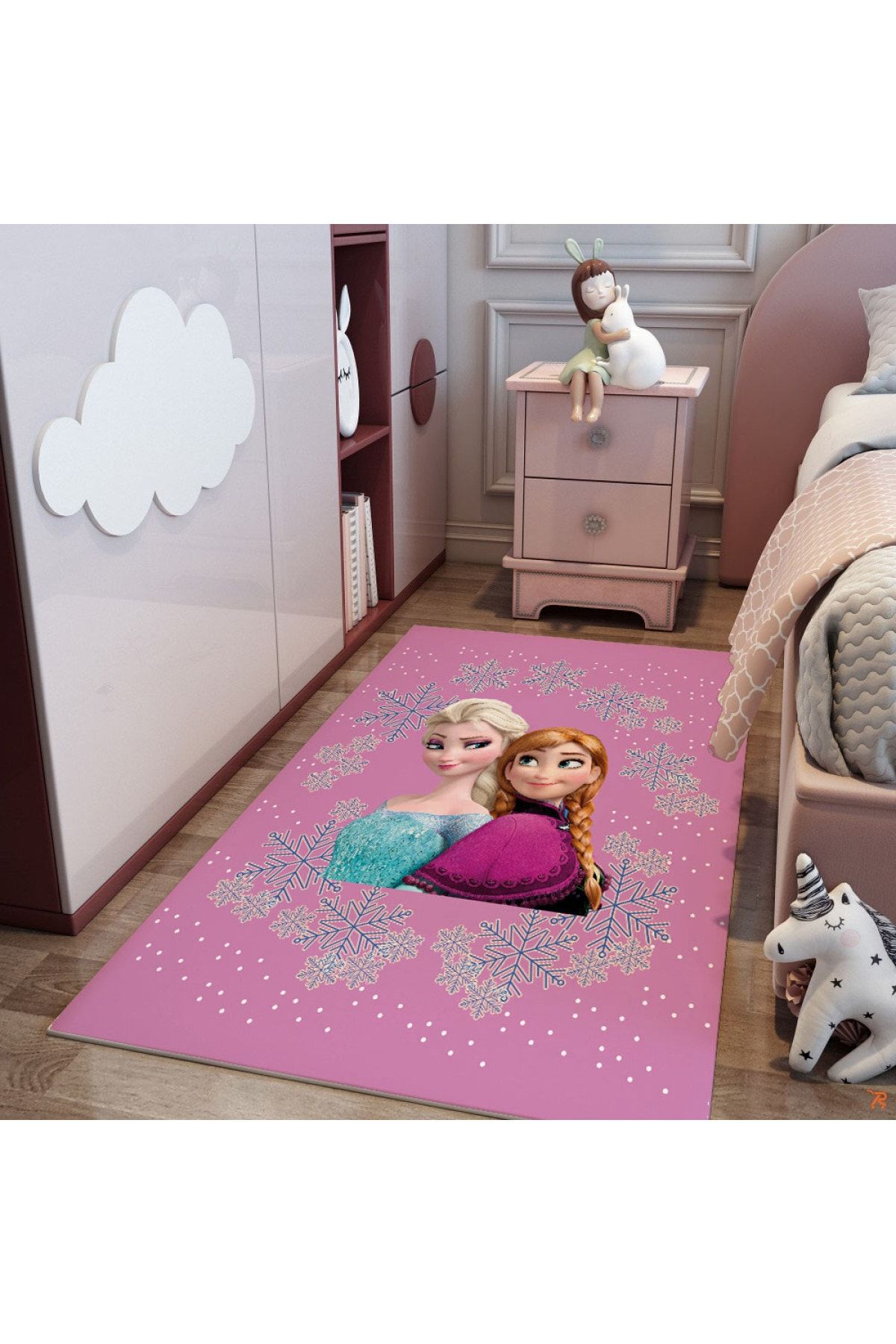 Pİ AŞ Pembe Arkaplanlı Elsa Anna Baskılı Çocuk Halısı