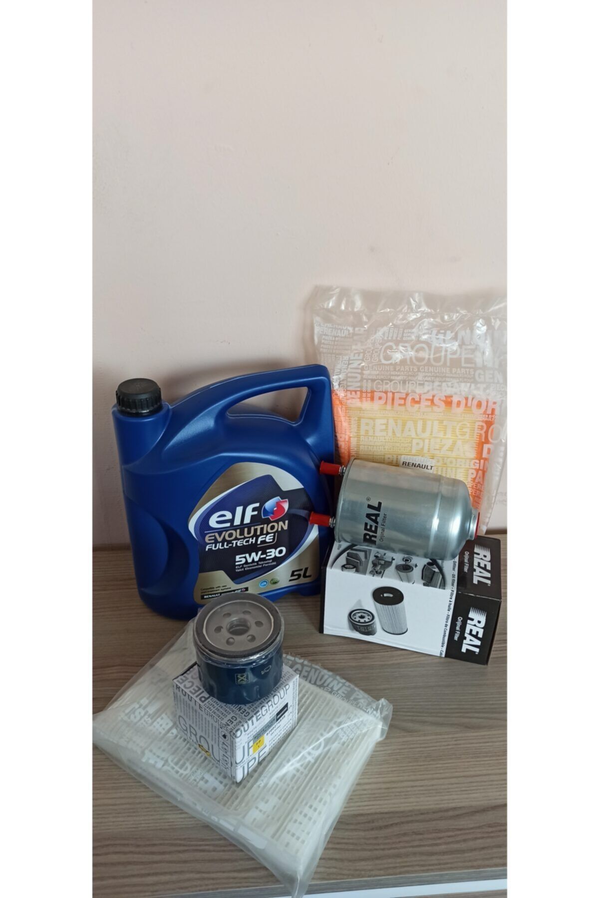 Orantı Filtre Renault Fluence 1.5 Dci Filtre Seti Elf 5w30 Parteküllü Motor Yağı 5 Lt.