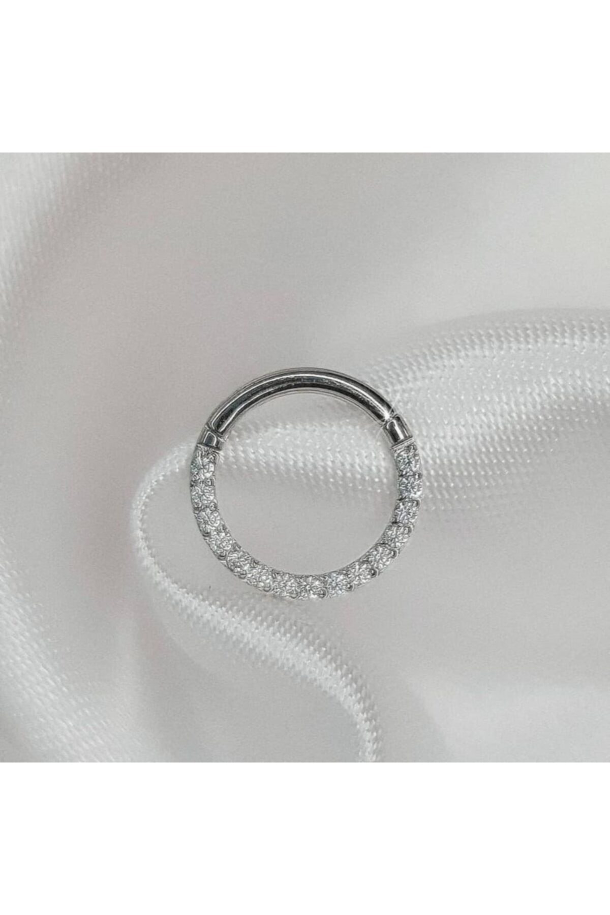 Araz piercing Piersing Rok Ve Helix Için Uygundur.