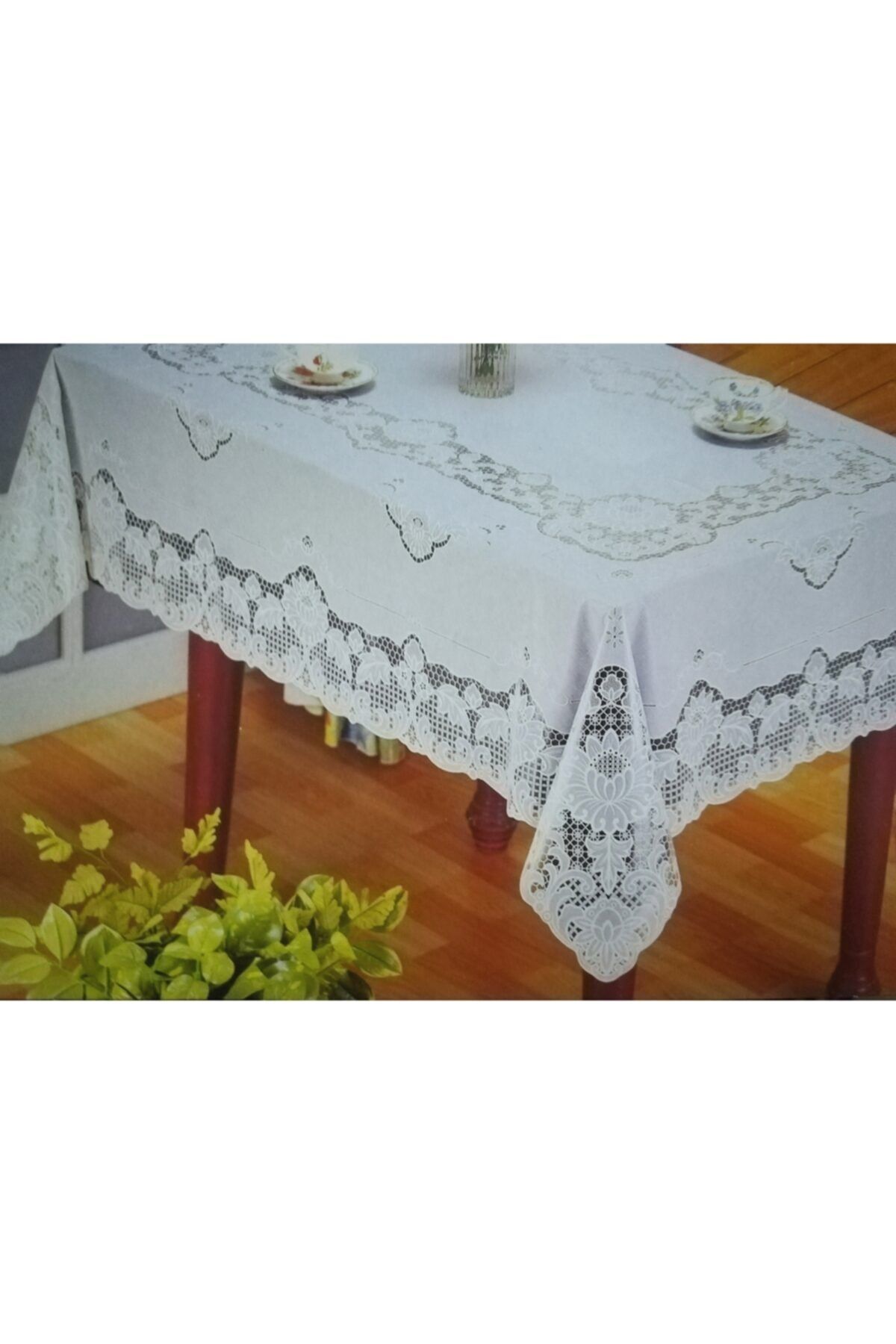 efemhome kumas gorunumlu dantel dikdortgen pvc musamba masa ortusu 135cm x180cm 8 kisilik fiyati yorumlari trendyol