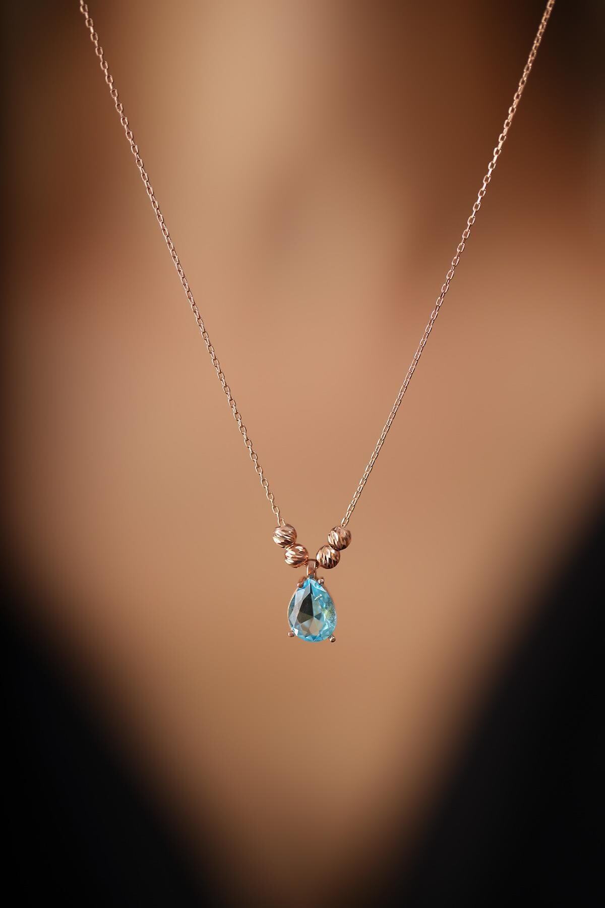 İzla Design Kadın Damla Dorika Model Rose Kaplama Gümüş Kolye