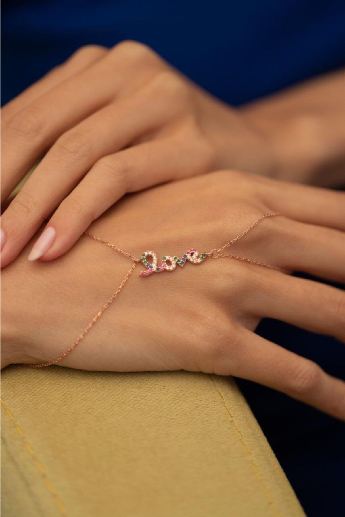 İzla Design Love Model Mix Taşlı Rose Kaplama Gümüş Italyan Şahmeran