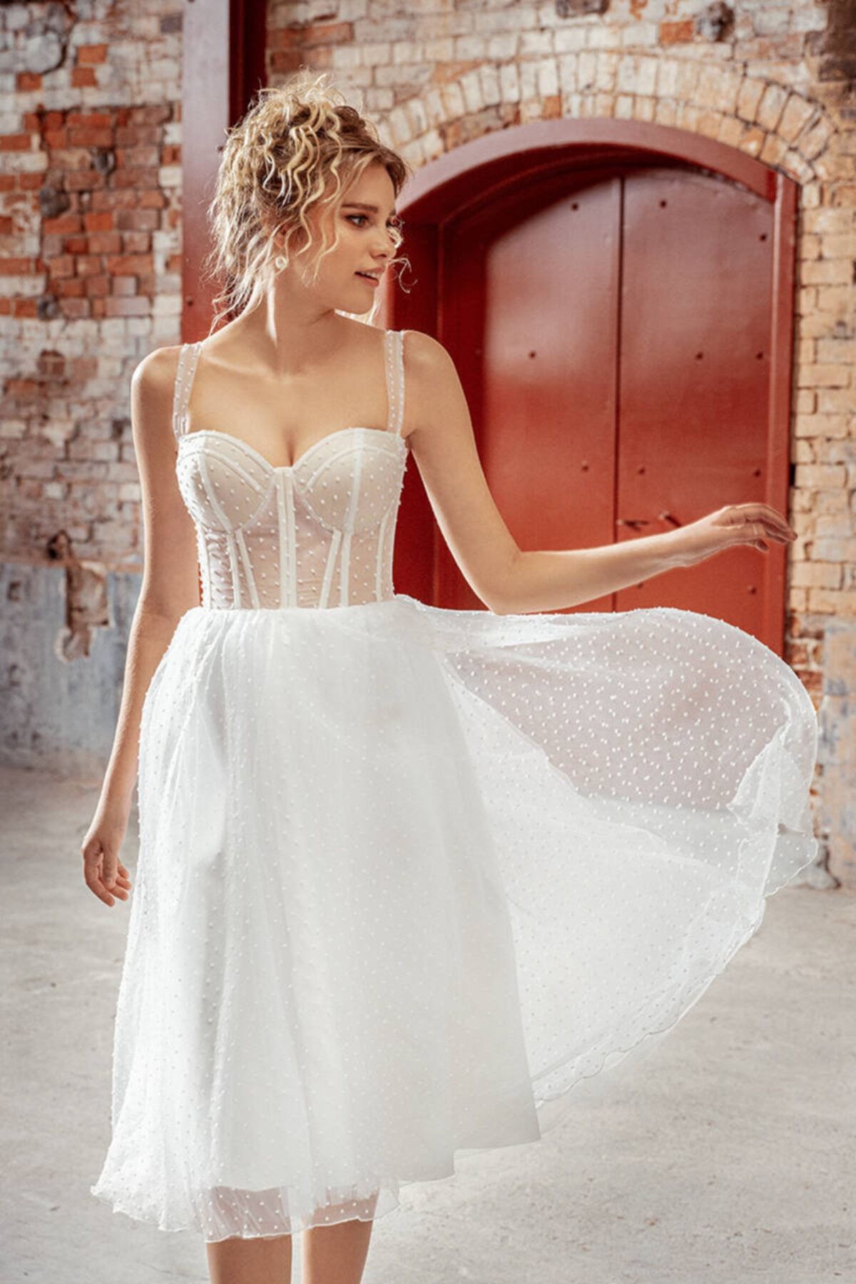 Mediha Cambaz Bridal Weddress Spotted-puantiyeli Tül Sade Diz Altı Midi Nikahlık Gelinlik
