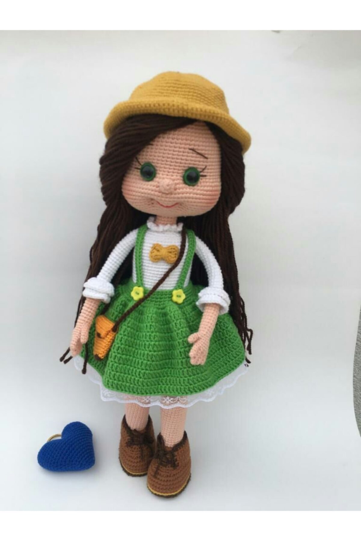 Pamuyum örgü evi Amigurumi Zümrüt Bebek