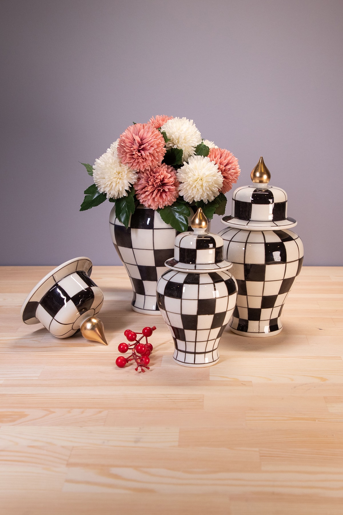 Decorandmore Piyano Damalı Siyah Şah Küp Vazo