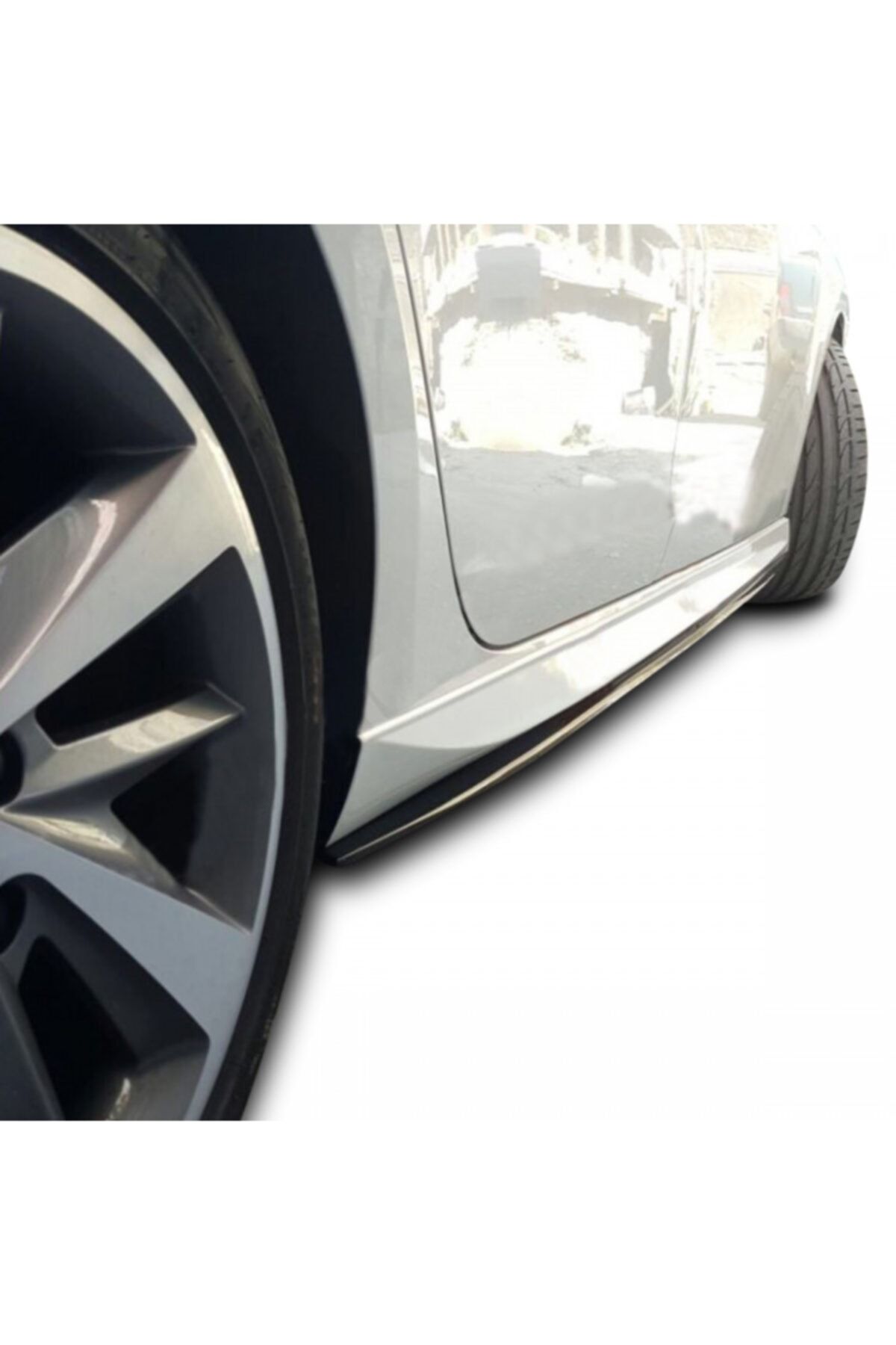plastik body kit Seat Leon Mk3/5f Serisi (2013-2020) Aero Dinamik Yan Marşpiyel Alt Lipi (plastik - Parlak Siyah)