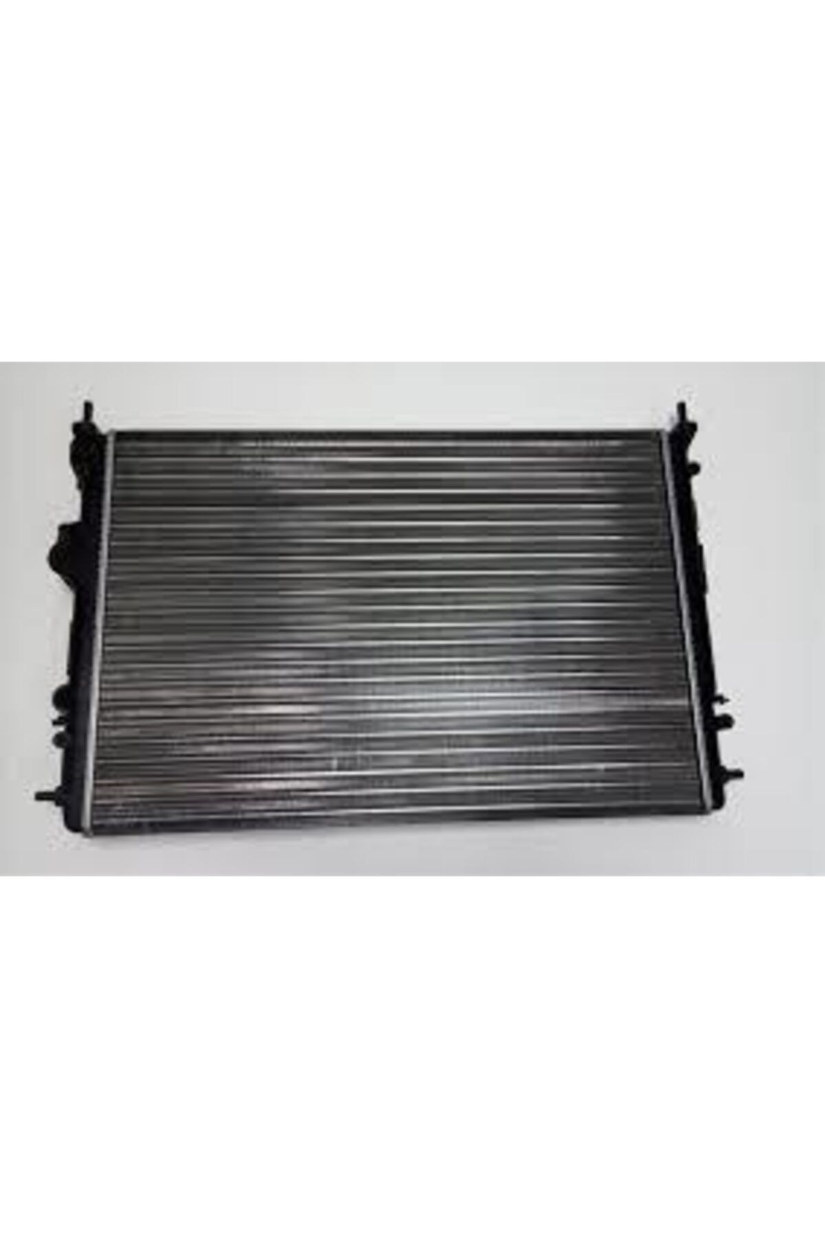 Renault Megane 1 1.4 1.6 8-16 Valf Motor Su Radyatörü 7702258285