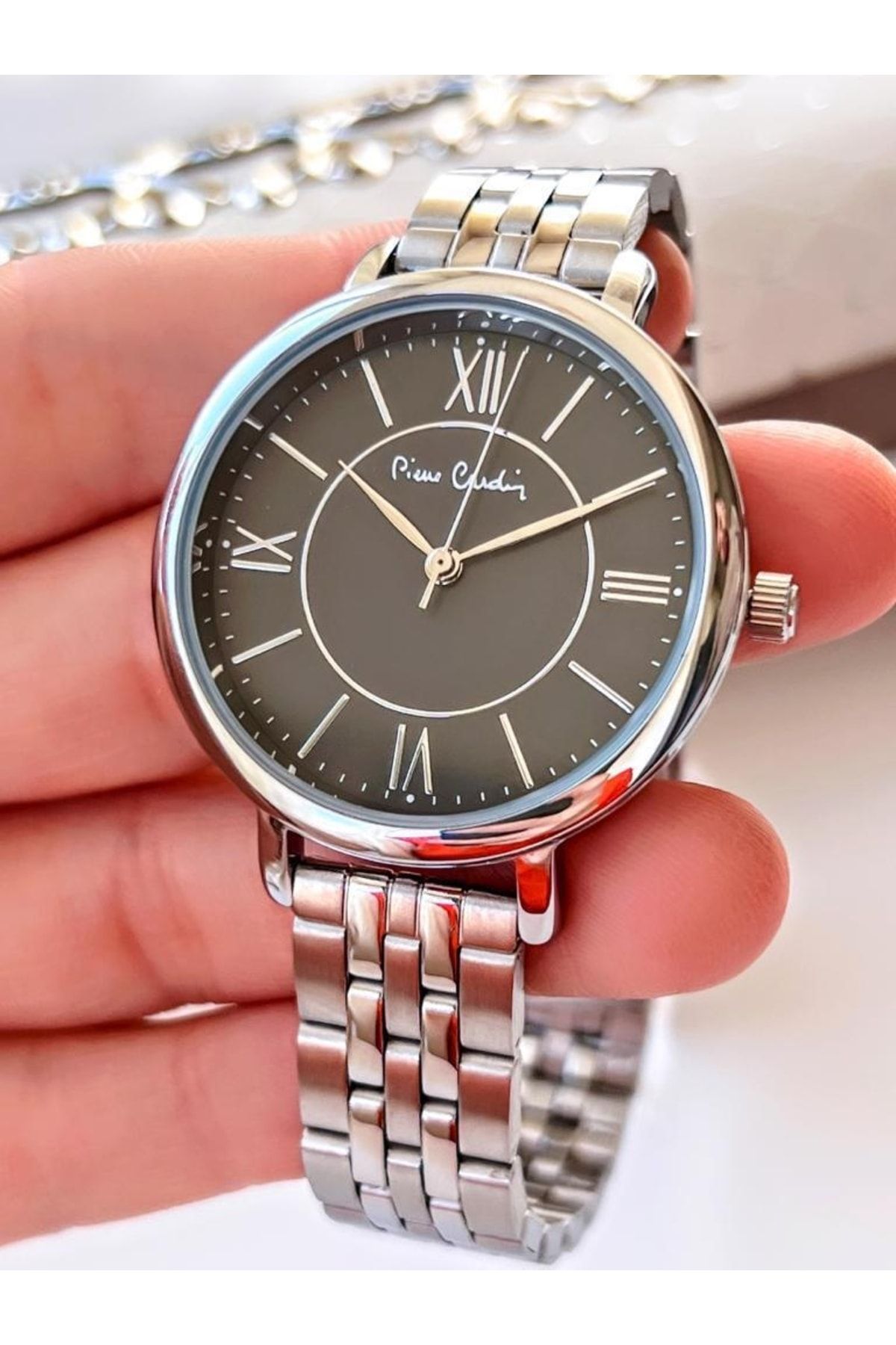 Pierre 2025 cardin watch